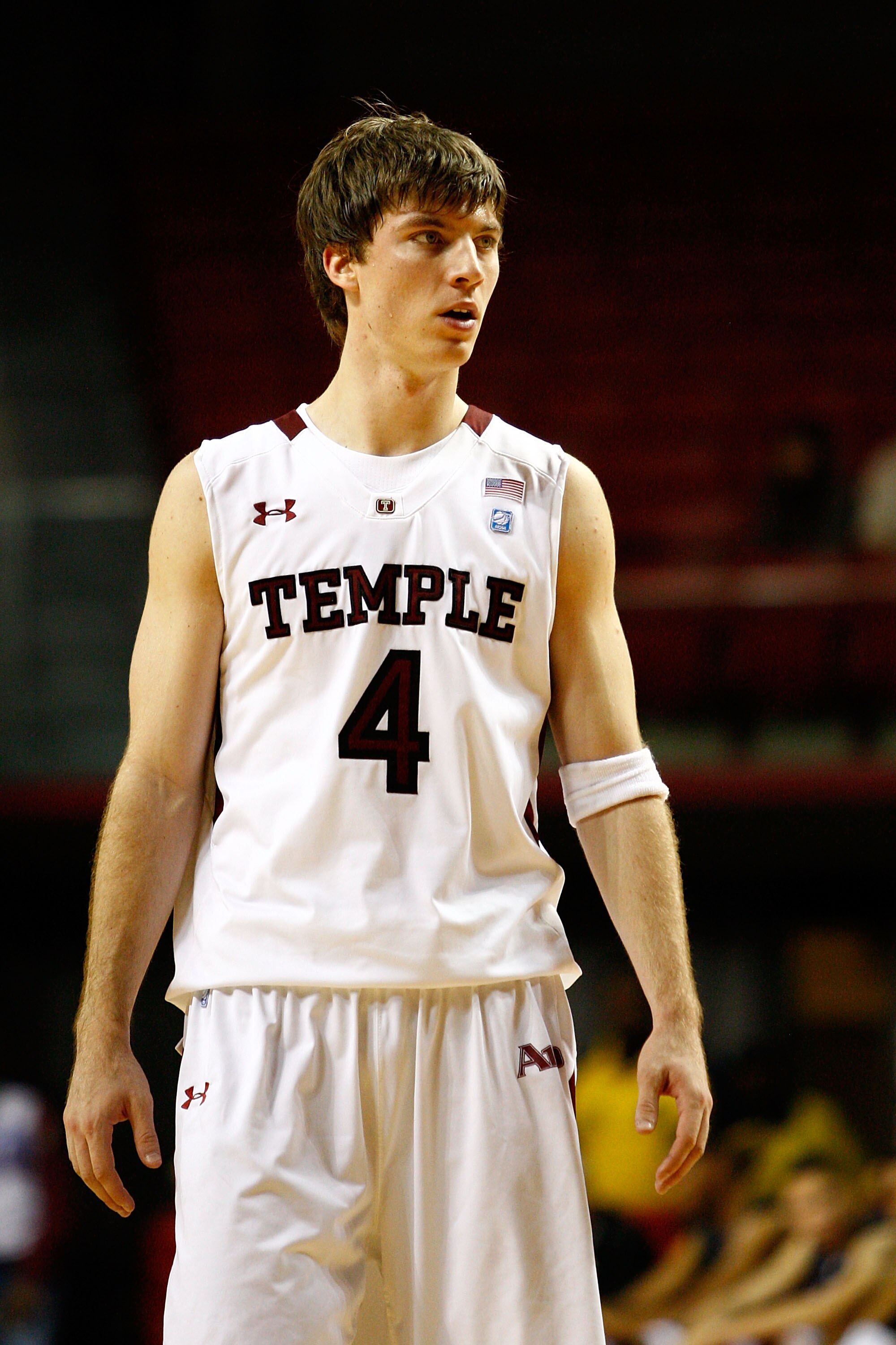PHILADELPHIA, PA - DECEMBER 18:  Juan Fernandez #4 of the Temple Owls looks on against the Northern Illinois Huskies at the Liacouras Center on December 18, 2010 in Philadelphia, Pennsylvania.  (Photo by Chris Chambers/Getty Images)