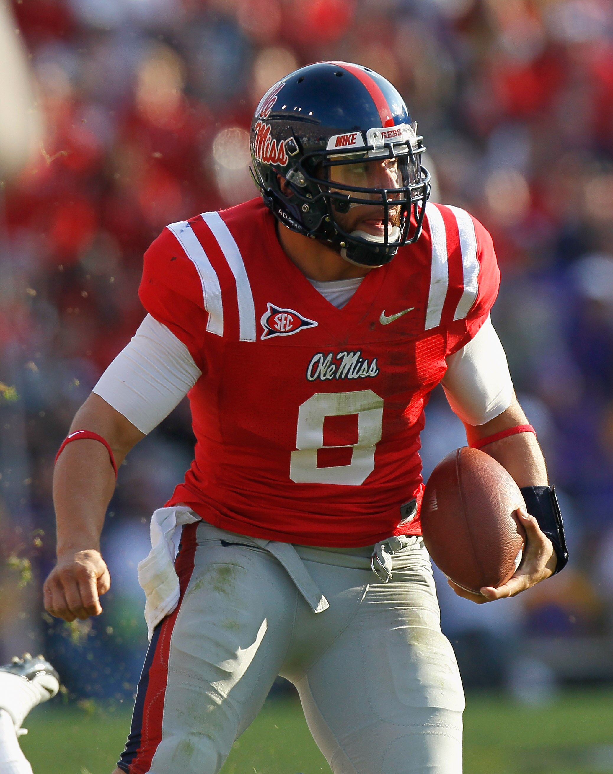 BATON ROUGE, LA - NOVEMBER 20:  Jeremiah Masoli #8 of the Ole Miss Rebels against the Louisiana State University Tigers at Tiger Stadium on November 20, 2010 in Baton Rouge, Louisiana.  (Photo by Kevin C. Cox/Getty Images)