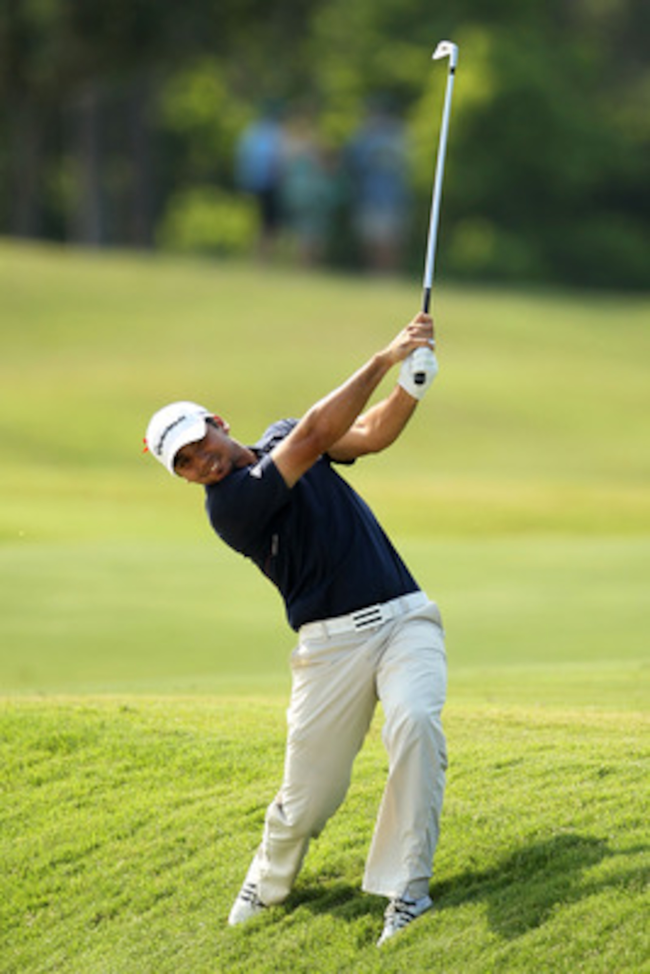 PONTE VEDRA BEACH, FL - MAY 12: Jason Day of Australia hits an approach shot on the fifth hole during the first round of THE PLAYERS Championship held at THE PLAYERS Stadium course at TPC Sawgrass on May 12, 2011 in Ponte Vedra Beach, Florida. (Photo by PONTE VEDRA BEACH, FL - MAY 12: Jason Day of Australia hits an approach shot on the fifth hole during the first round of THE PLAYERS Championship held at THE PLAYERS Stadium course at TPC Sawgrass on May 12, 2011 in Ponte Vedra Beach, Florida. (Photo by