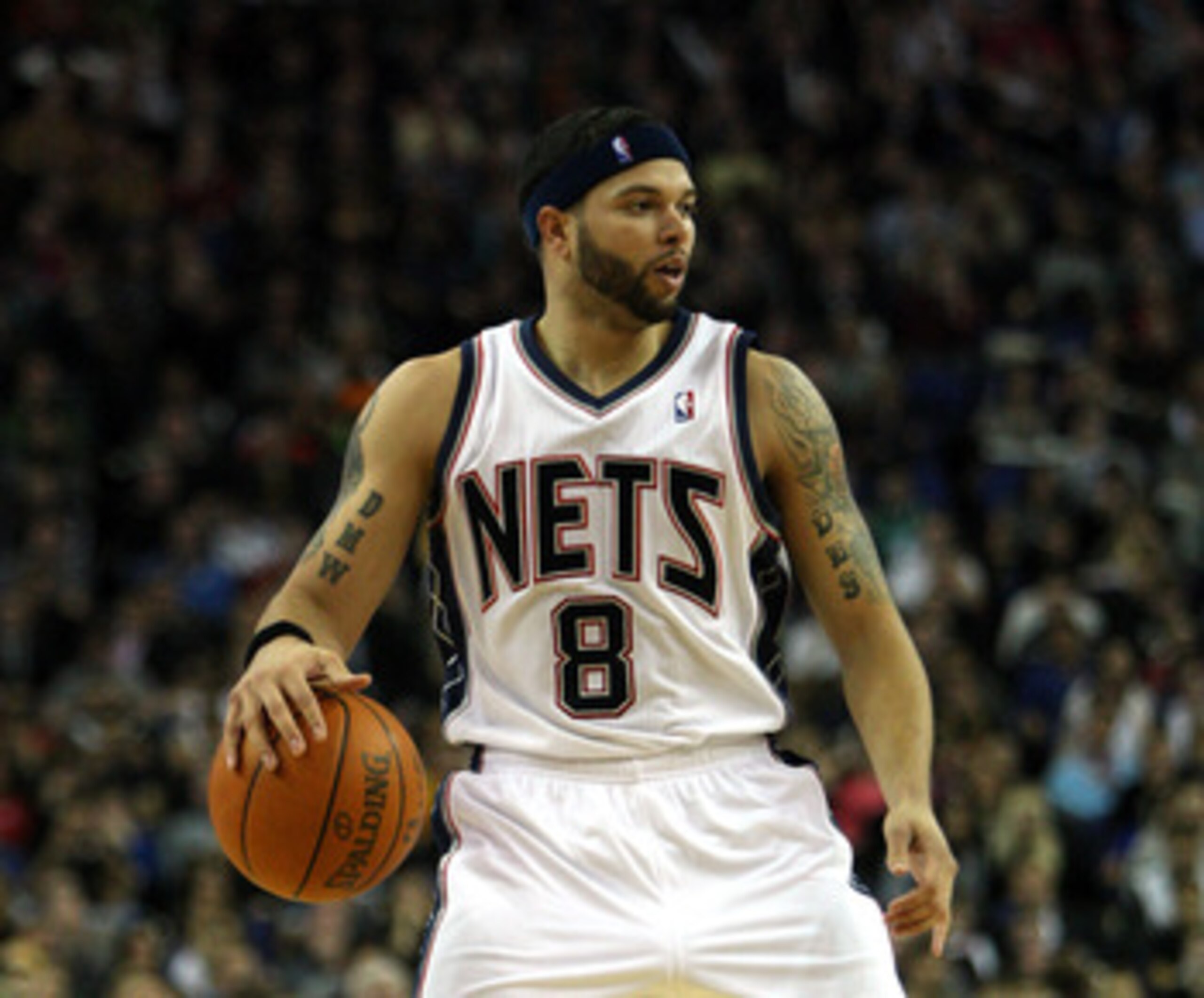 LONDON, ENGLAND - MARCH 04:  #8 Deron Williams of the Nets in action during the NBA match between New Jersey Nets and the Toronto Raptors at the O2 Arena on March 4, 2011 in London, England. NOTE TO USER: User expressly acknowledges and agrees that, by do