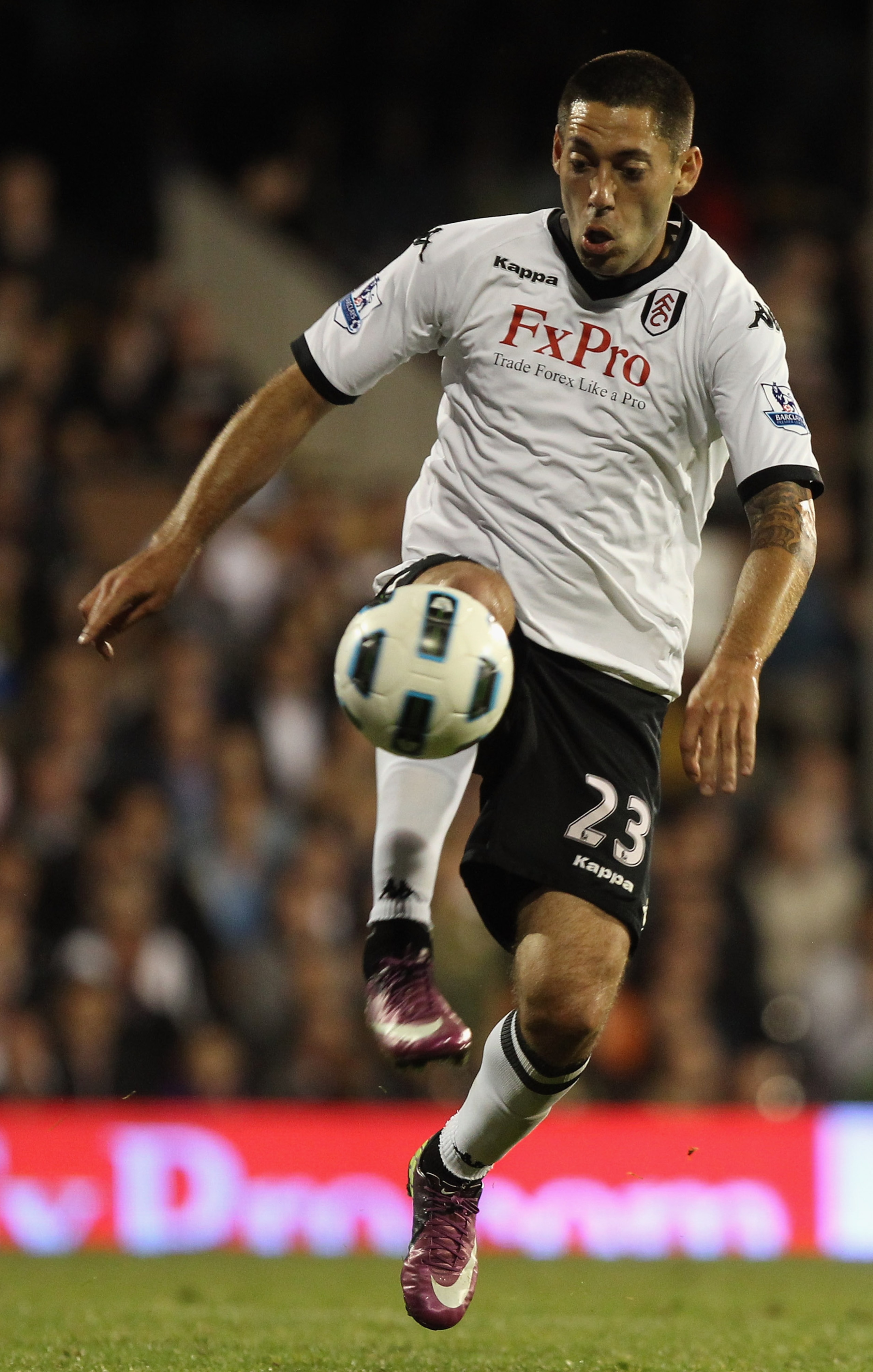 LONDON, ENGLAND - MAY 09:  Clint Dempsey of Fulham on the ball  during the Barclays Premier League match between Fulham and Liverpool at Craven Cottage on May 9, 2011 in London, England.  (Photo by Scott Heavey/Getty Images)