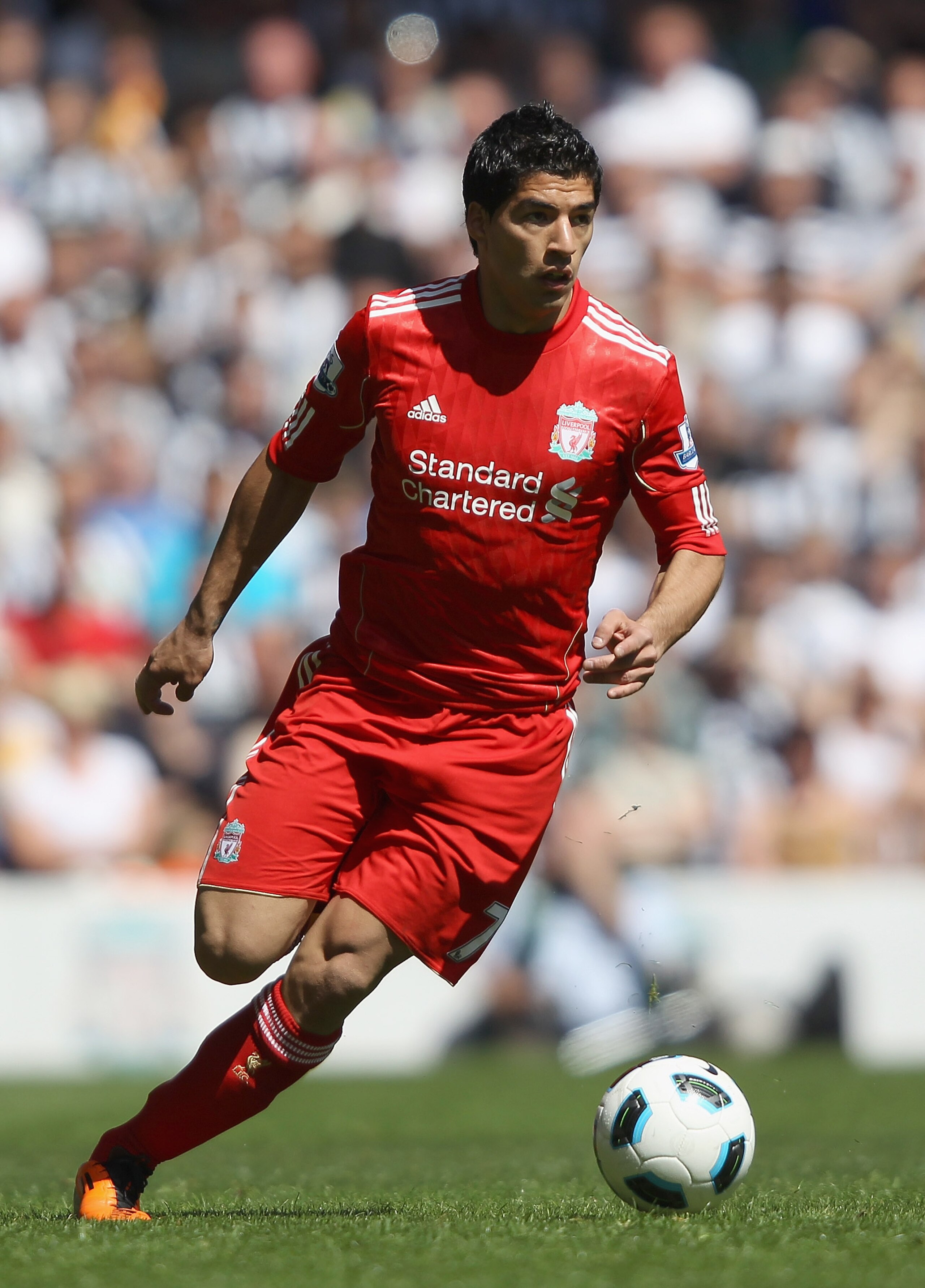 LIVERPOOL, ENGLAND - MAY 01:  Luis Suarez of Liverpool in action during the Barclays Premier League match between Liverpool  and Newcastle United at Anfield on May 1, 2011 in Liverpool, England.  (Photo by Clive Brunskill/Getty Images)