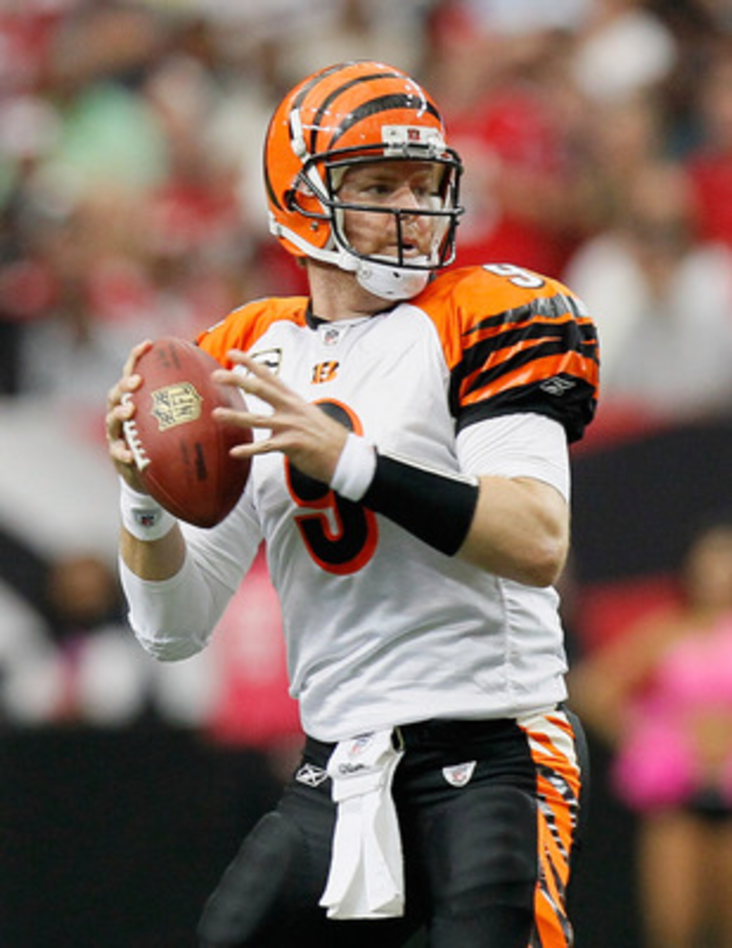 ATLANTA - OCTOBER 24:  Quarterback Carson Palmer #9 of the Cincinnati Bengals against the Atlanta Falcons at Georgia Dome on October 24, 2010 in Atlanta, Georgia.  (Photo by Kevin C. Cox/Getty Images)