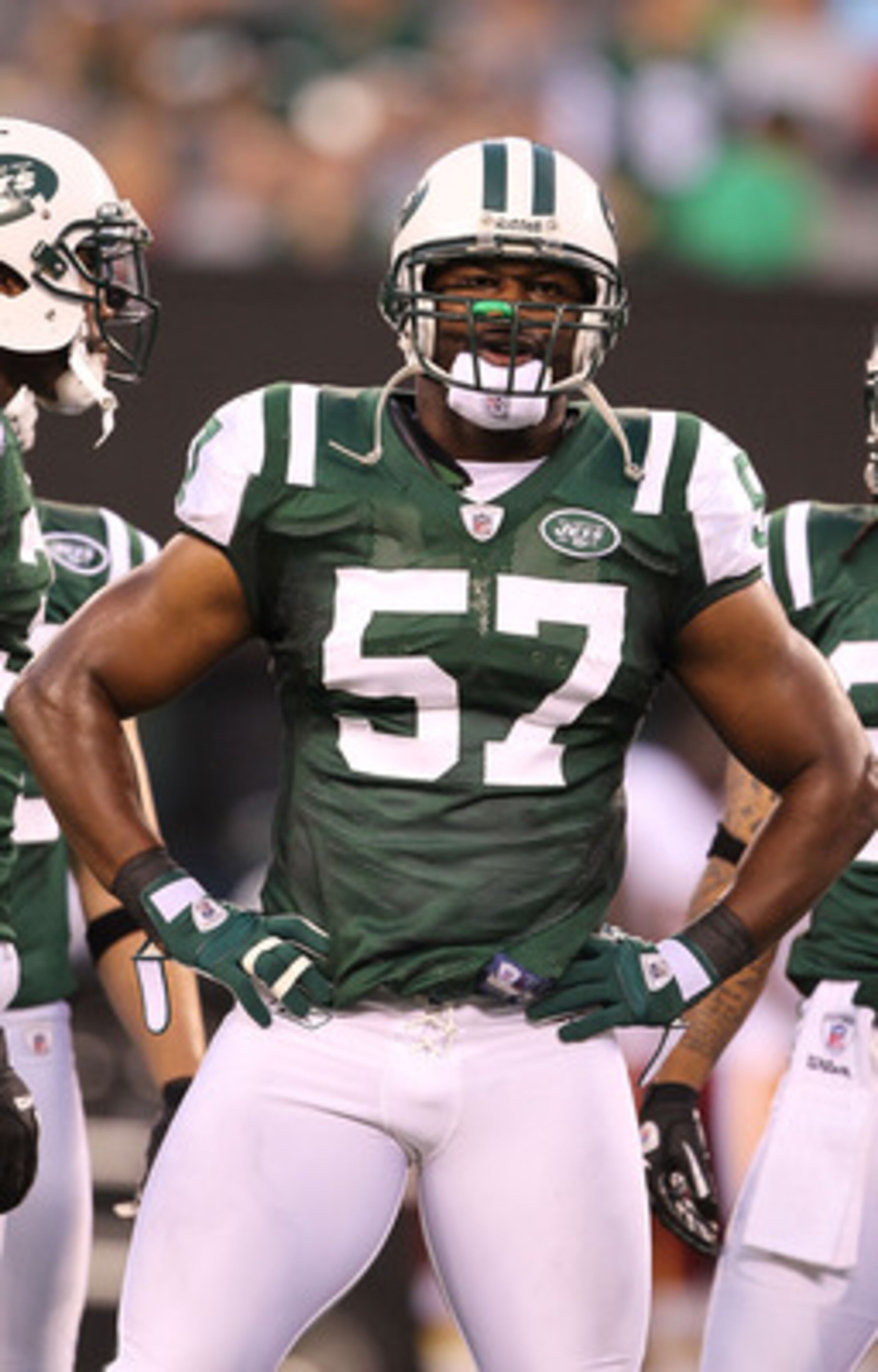 EAST RUTHERFORD, NJ - AUGUST 27: Bart Scott #57 of the New York Jets in action against the Washington Redskins during their preseason game on August 27, 2010 at the New Meadowlands Stadium in East Rutherford, New Jersey. (Photo by Al Bello/Getty Image EAST RUTHERFORD, NJ - AUGUST 27: Bart Scott #57 of the New York Jets in action against the Washington Redskins during their preseason game on August 27, 2010 at the New Meadowlands Stadium in East Rutherford, New Jersey. (Photo by Al Bello/Getty Image
