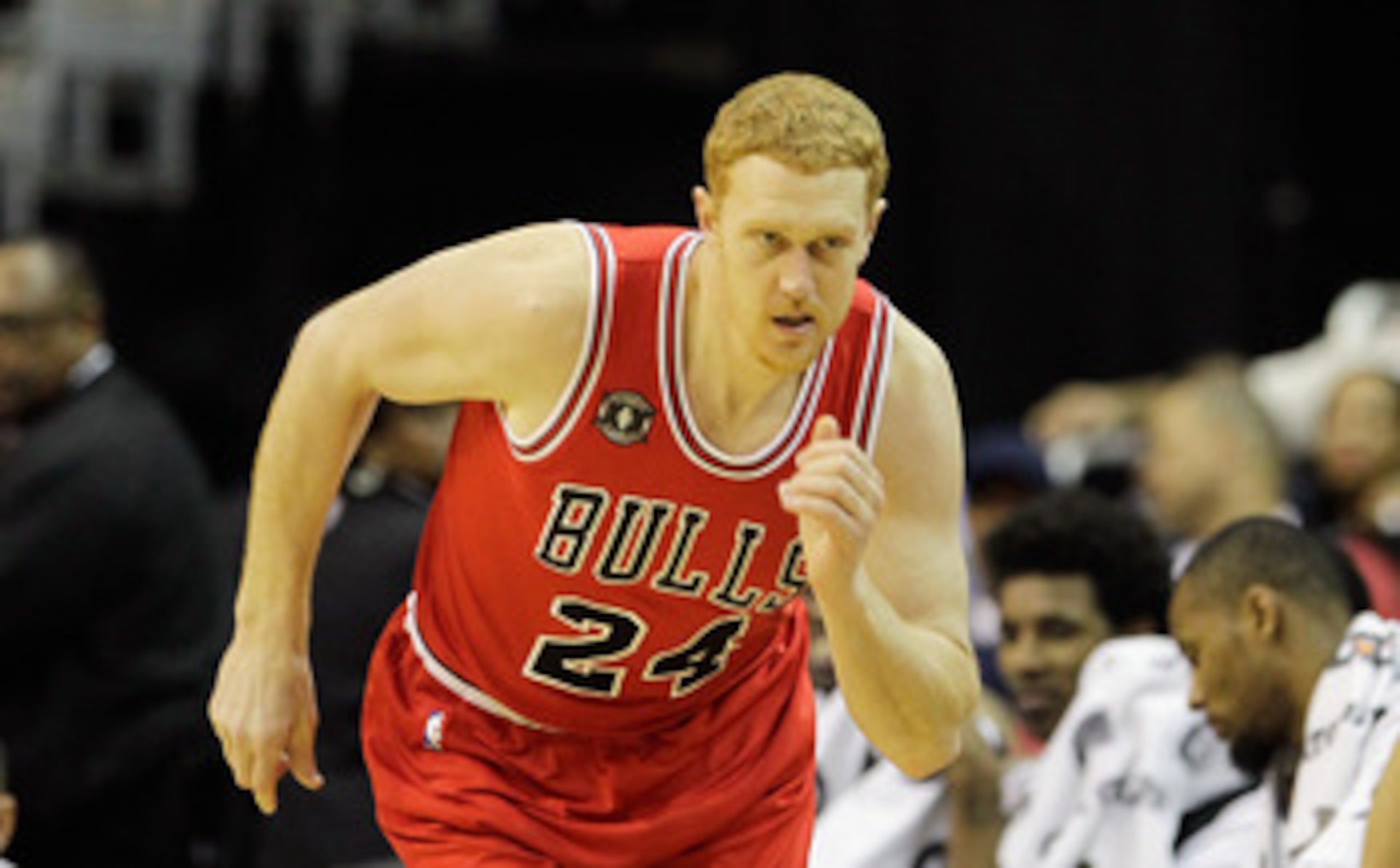 WASHINGTON, DC - FEBRUARY 28: Brian Scalabrine #24 of the Chicago Bulls against the Washington Wizards at the Verizon Center in Washington on February 28, 2011 in Washington, DC. NOTE TO USER: User expressly acknowledges and agrees that, by downloading an WASHINGTON, DC - FEBRUARY 28: Brian Scalabrine #24 of the Chicago Bulls against the Washington Wizards at the Verizon Center in Washington on February 28, 2011 in Washington, DC. NOTE TO USER: User expressly acknowledges and agrees that, by downloading an