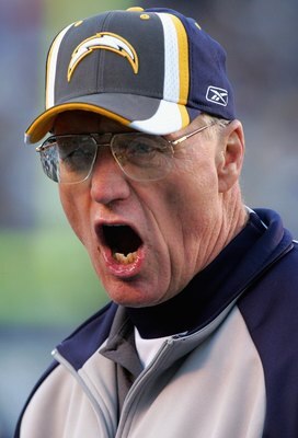 SAN DIEGO - JANUARY 14:  Head coach Marty Schottenheimer of the San Diego Chargers reacts during the AFC Divisional Playoff Game against the New England Patriots held on January 14, 2007 at Qualcomm Stadium in San Diego, California.  (Photo by Lisa Blumen