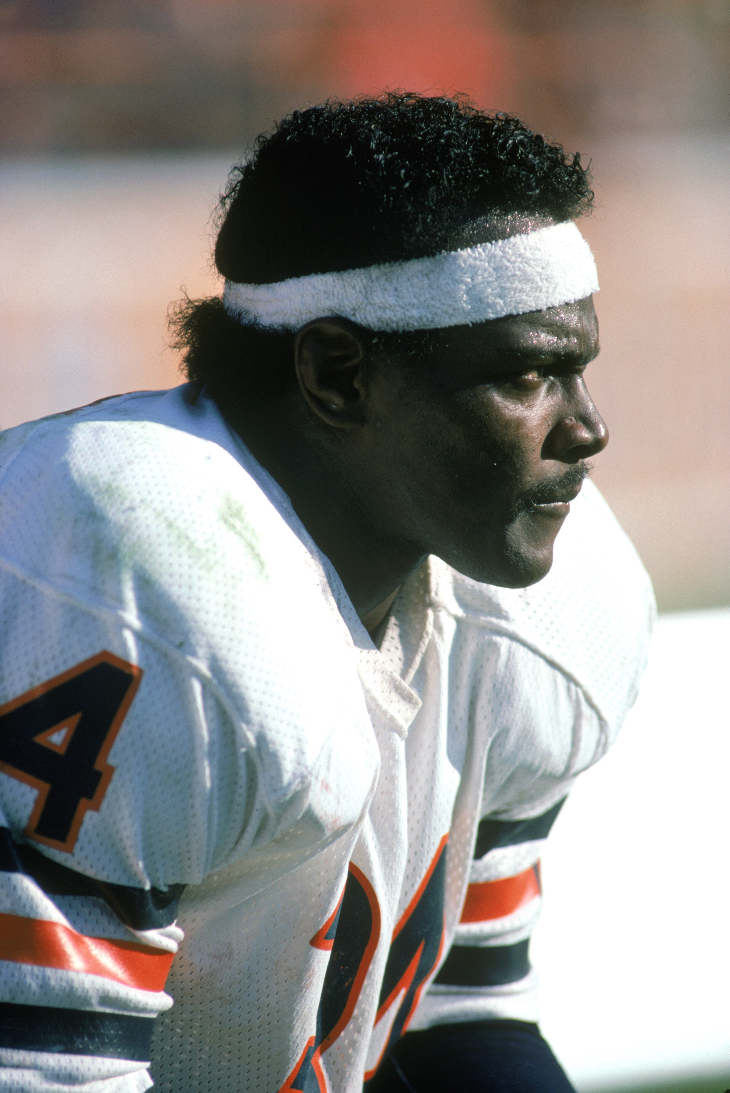 1984:  Running back Walter Payton #34 of the Chicago Bears looks on during a game in 1984. (Photo by Rick Stewart/Getty Images)
