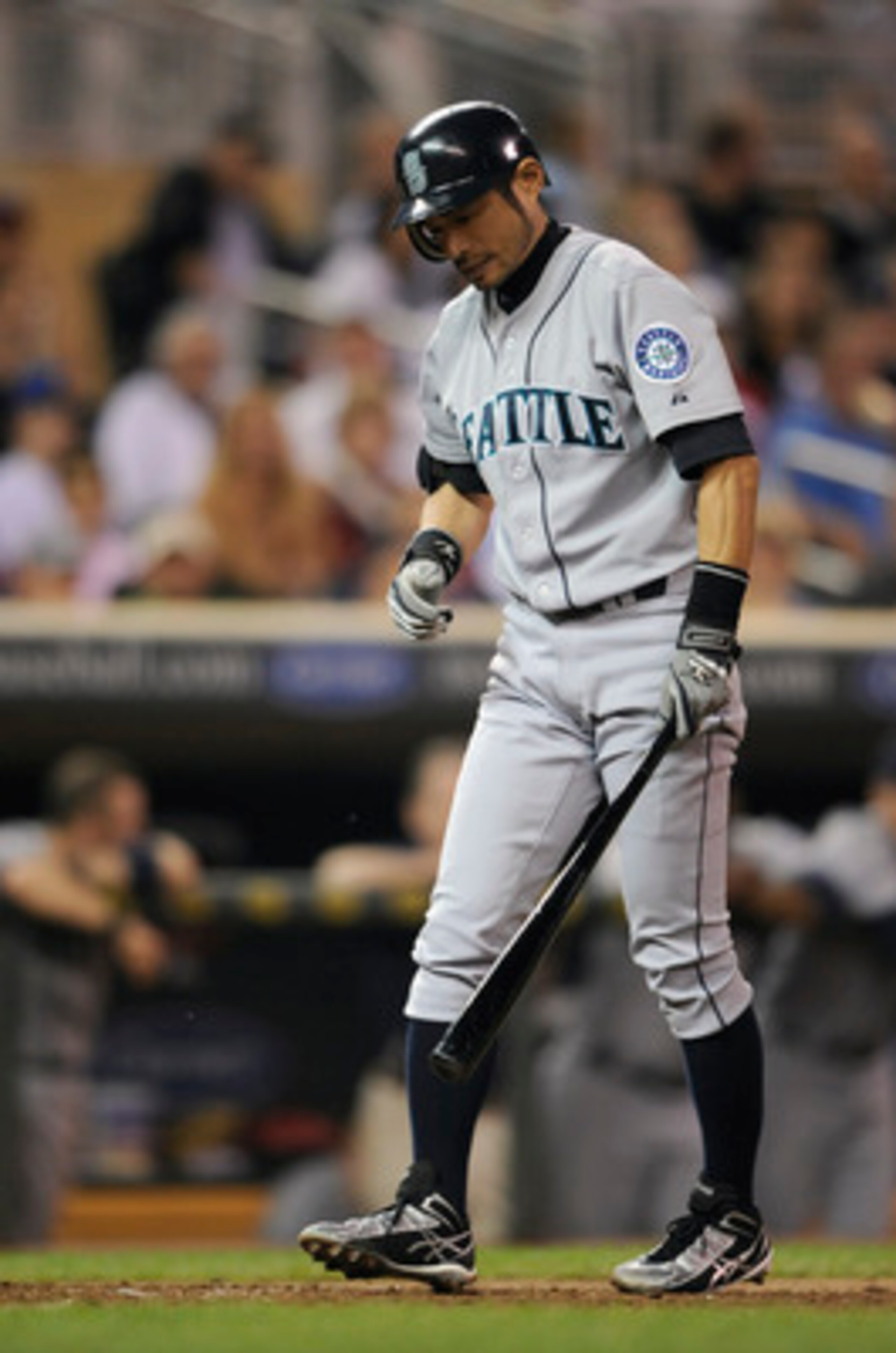 MINNEAPOLIS, MN - MAY 23: Ichiro Suzuki #51 of the Seattle Mariners reacts to a pitch by the Minnesota Twins during their game on May 23, 2011 at Target Field in Minneapolis, Minnesota. The Rockies won 6-5. (Photo by Hannah Foslien/Getty Images)