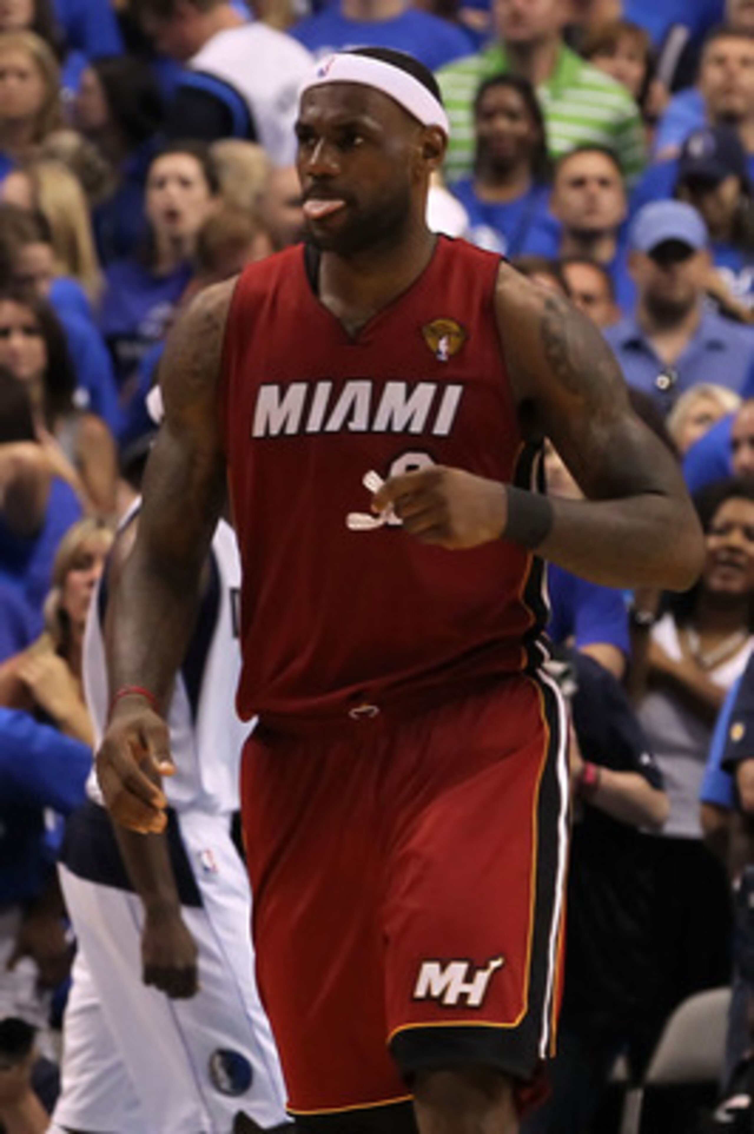 DALLAS, TX - JUNE 05:  LeBron James #6 of the Miami Heat reacts after the Heat defeat the Dallas Mavericks 88-86 in Game Three of the 2011 NBA Finals at American Airlines Center on June 5, 2011 in Dallas, Texas.  NOTE TO USER: User expressly acknowledges