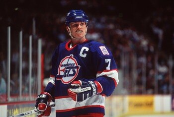 27 JAN 1995:  CAPTAIN KEITH TKACHUK OF THE WINNIPEG JETS ON THE ICE DURING A 3-2 LOSS TO THE MIGHTY DUCKS AT THE POND IN ANAHEIM, CALIFORNIA. Mandatory Credit: Al Bello/ALLSPORT