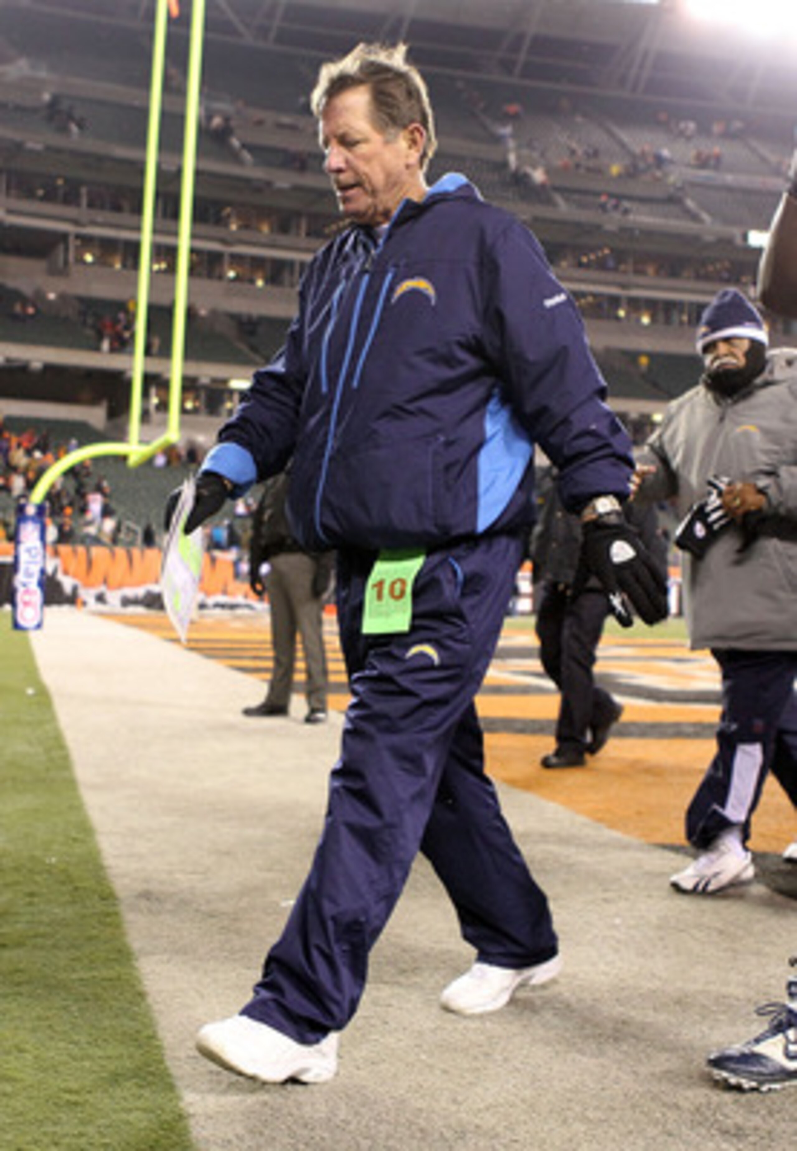 CINCINNATI - DECEMBER 26: Norv Turner the Head Coach of the San Diego Chargers walks off of the field following the Chargers 34-20 loss to the Cincinnati Bengals during the NFL game at Paul Brown Stadium on December 26, 2010 in Cincinnati, Ohio. (Photo CINCINNATI - DECEMBER 26: Norv Turner the Head Coach of the San Diego Chargers walks off of the field following the Chargers 34-20 loss to the Cincinnati Bengals during the NFL game at Paul Brown Stadium on December 26, 2010 in Cincinnati, Ohio. (Photo