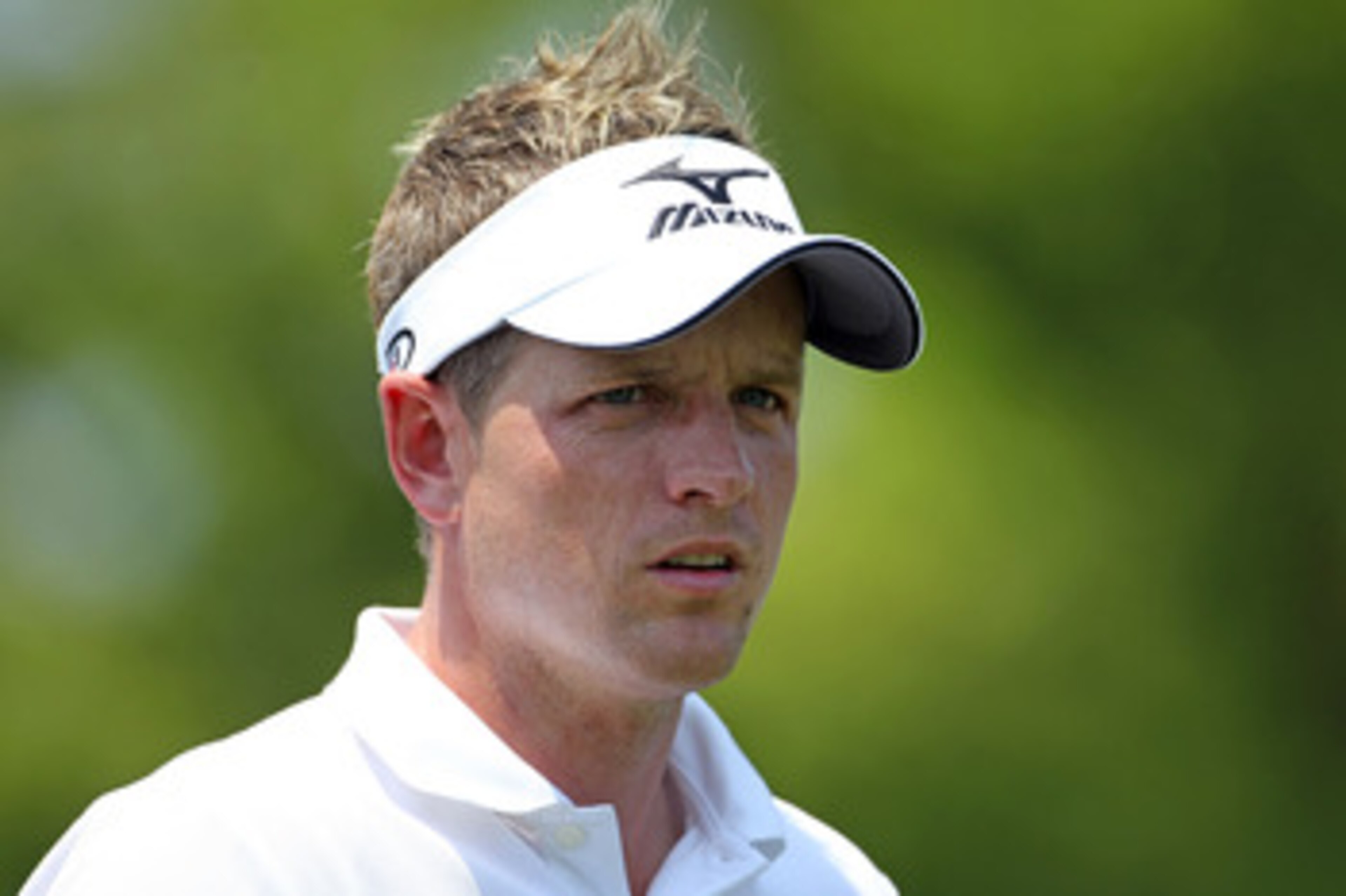 DUBLIN, OH - JUNE 04:  Luke Donald of England walks down the fairway on the par 4 1st during the third round of the Memorial Tournament presented by Nationwide Insurance at Muirfield Village Golf Club on June 4, 2011 in Dublin, Ohio.  (Photo by Andy Lyons