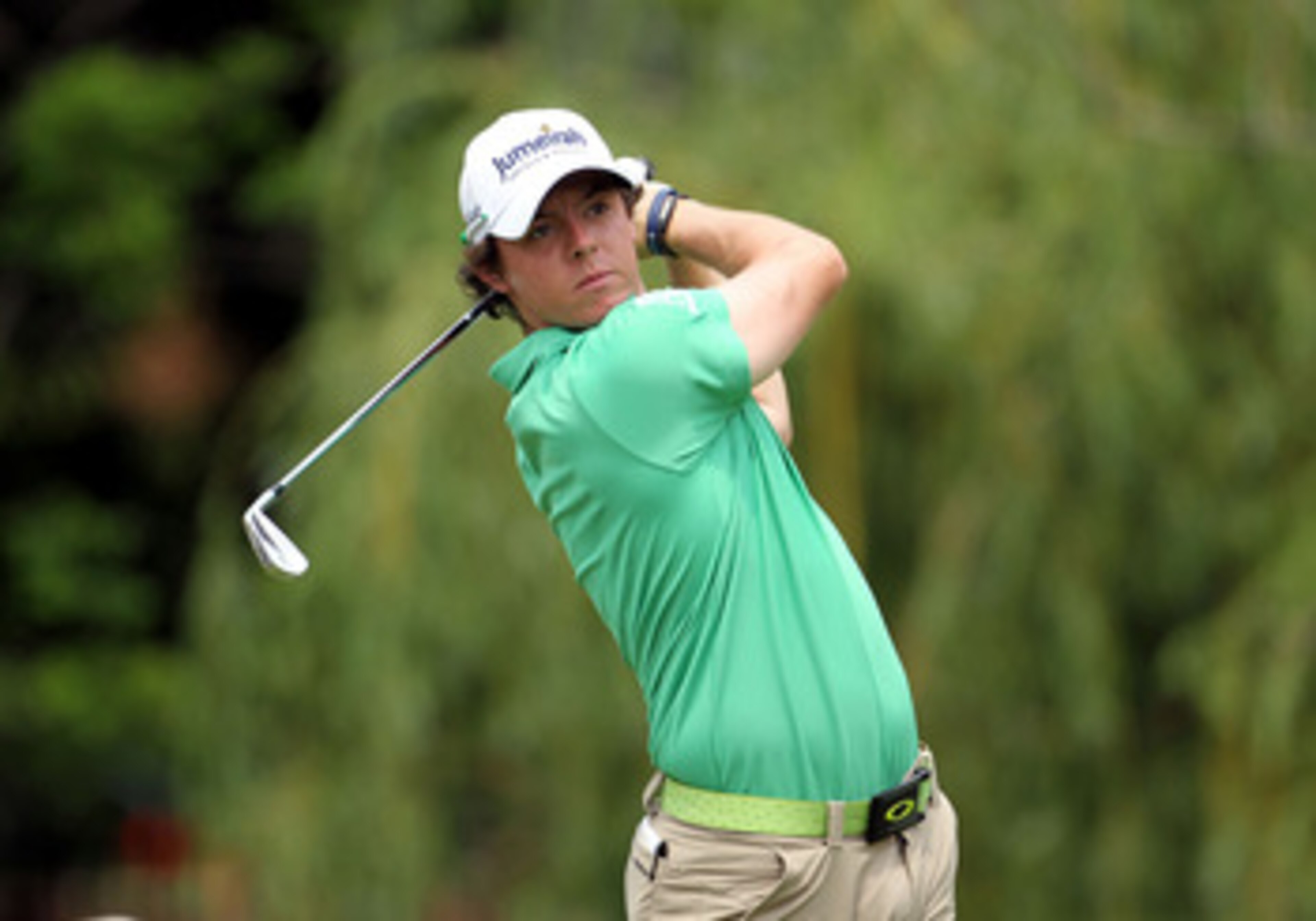 DUBLIN, OH - JUNE 05:  Rory McIlroy of Northern Ireland hits his tee shot on the par 4 9th hole during the final round of the Memorial Tournament presented by Nationwide Insurance at Muirfield Village Golf Club on June 5, 2011 in Dublin, Ohio.  (Photo by