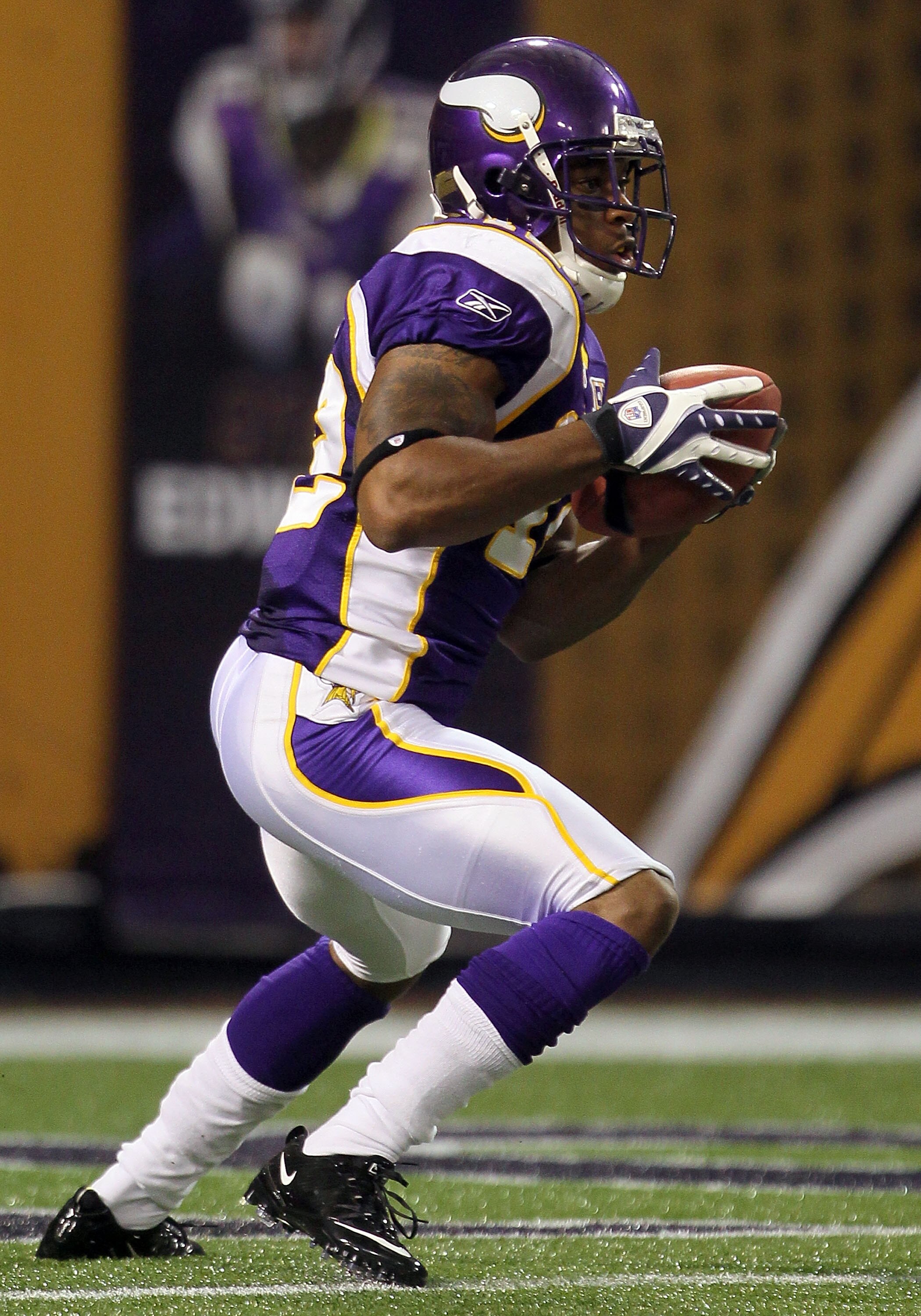 MINNEAPOLIS - SEPTEMBER 26:  Percy Harvin #12 of the Minnesota Vikings plays against the Detroit Lions during the game at Hubert H. Humphrey Metrodome on September 26, 2010 in Minneapolis, Minnesota.  (Photo by Jeff Gross/Getty Images)