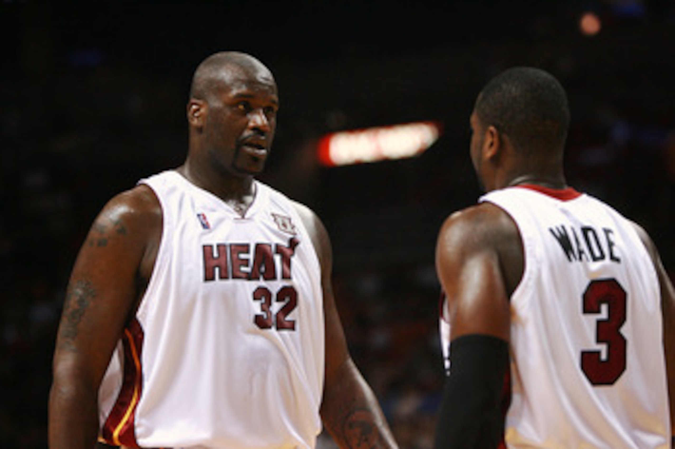 MIAMI - NOVEMBER 27:  Shaquille O'Neal #32 and Dwyane Wade #3 of the Miami Heat talk between plays while taking on the Charlotte Bobcats at American Airlines Arena November 27, 2007 in Miami, Florida. NOTE TO USER: User expressly acknowledges and agrees t