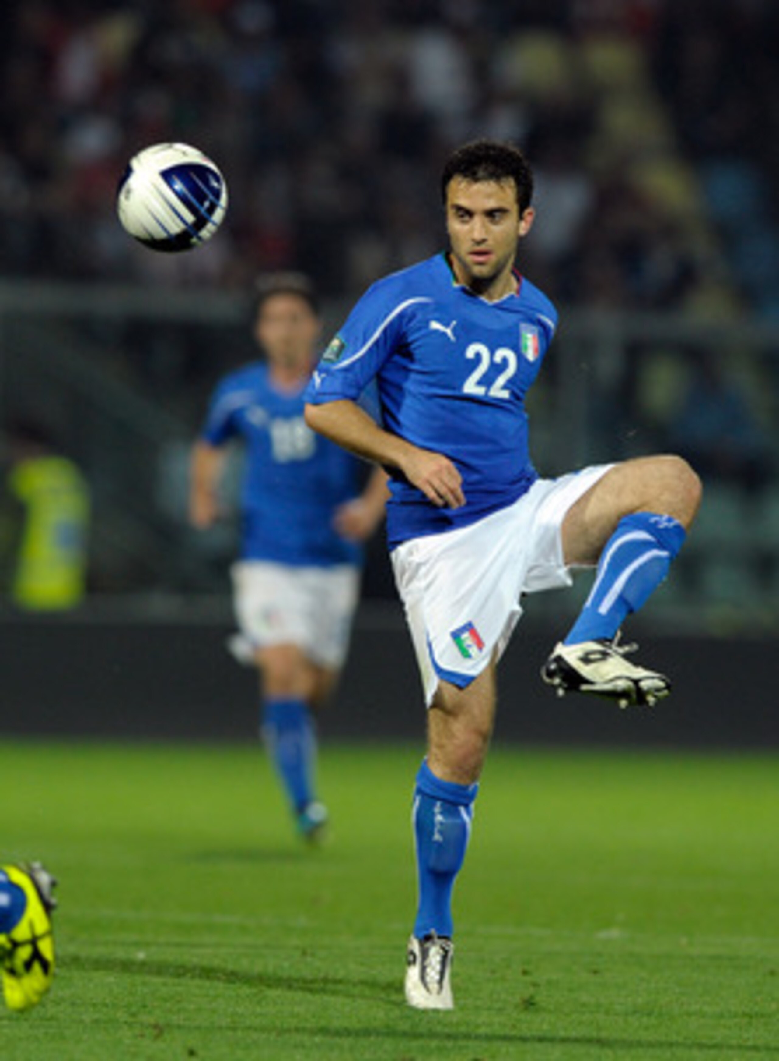 MODENA, ITALY - JUNE 03:  Giuseppe Rossi of Italy during the UEFA EURO 2012 Group C qualifying match between Italy and Estonia on June 3, 2011 in Modena, Italy.  (Photo by Claudio Villa/Getty Images)