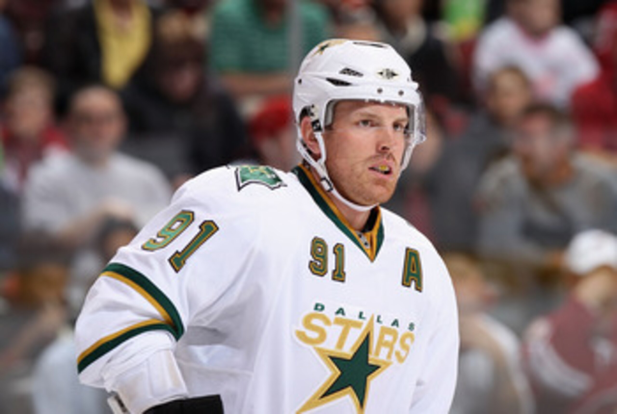 GLENDALE, AZ - MARCH 29:  Brad Richards #91 of the Dallas Stars during the NHL game against the Phoenix Coyotes at Jobing.com Arena on March 29, 2011 in Glendale, Arizona.  The Coyotes defeated the Stars 2-1 in an overtime shoot out.  (Photo by Christian 