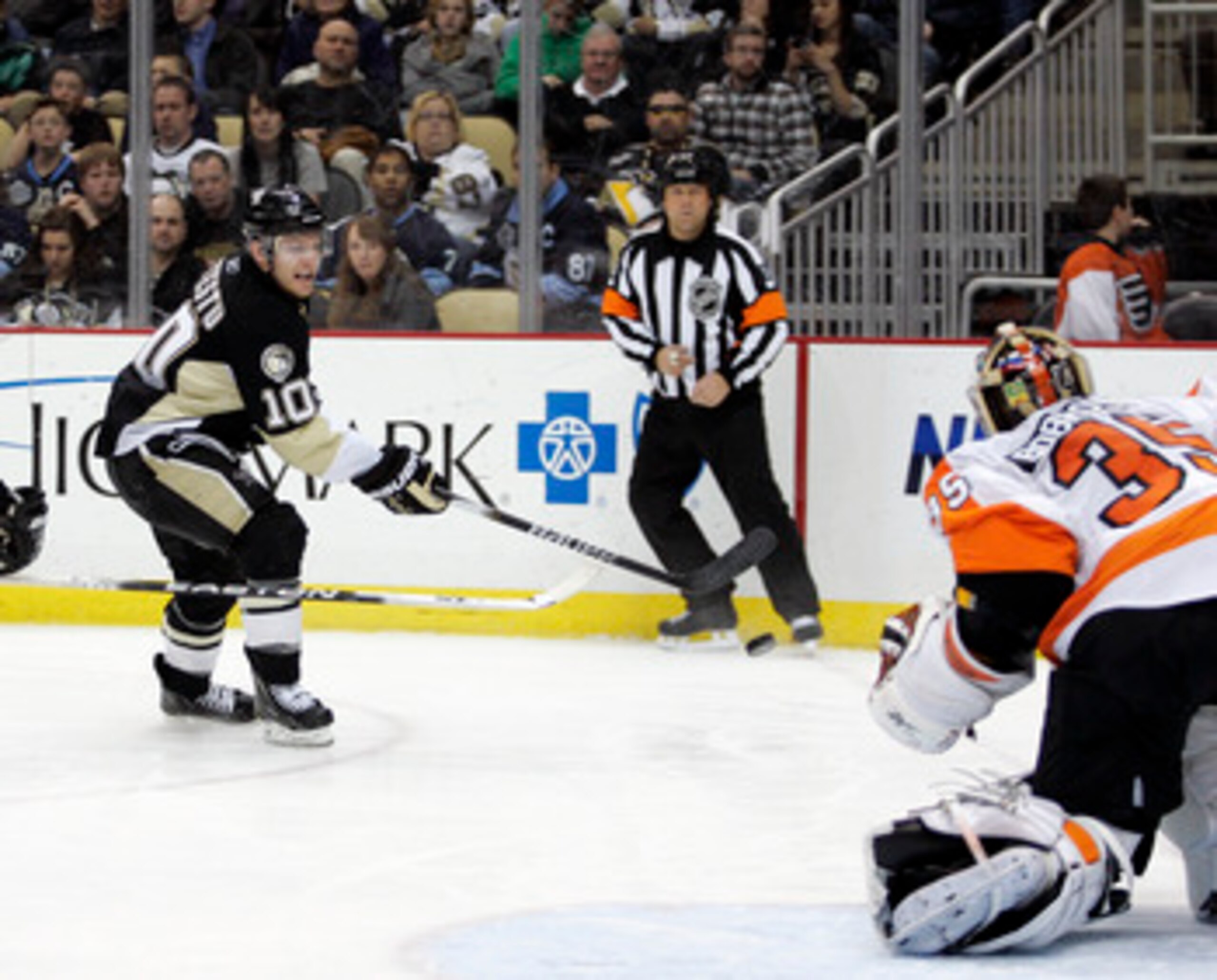 PITTSBURGH, PA - MARCH 29:  Mark Letestu #10 of the Pittsburgh Penguins takes a shot on goal against Sergei Bobrovsky #35 of the Philadelphia Flyers at Consol Energy Center on March 29, 2011 in Pittsburgh, Pennsylvania.  The Flyers defeated the Penguins 5