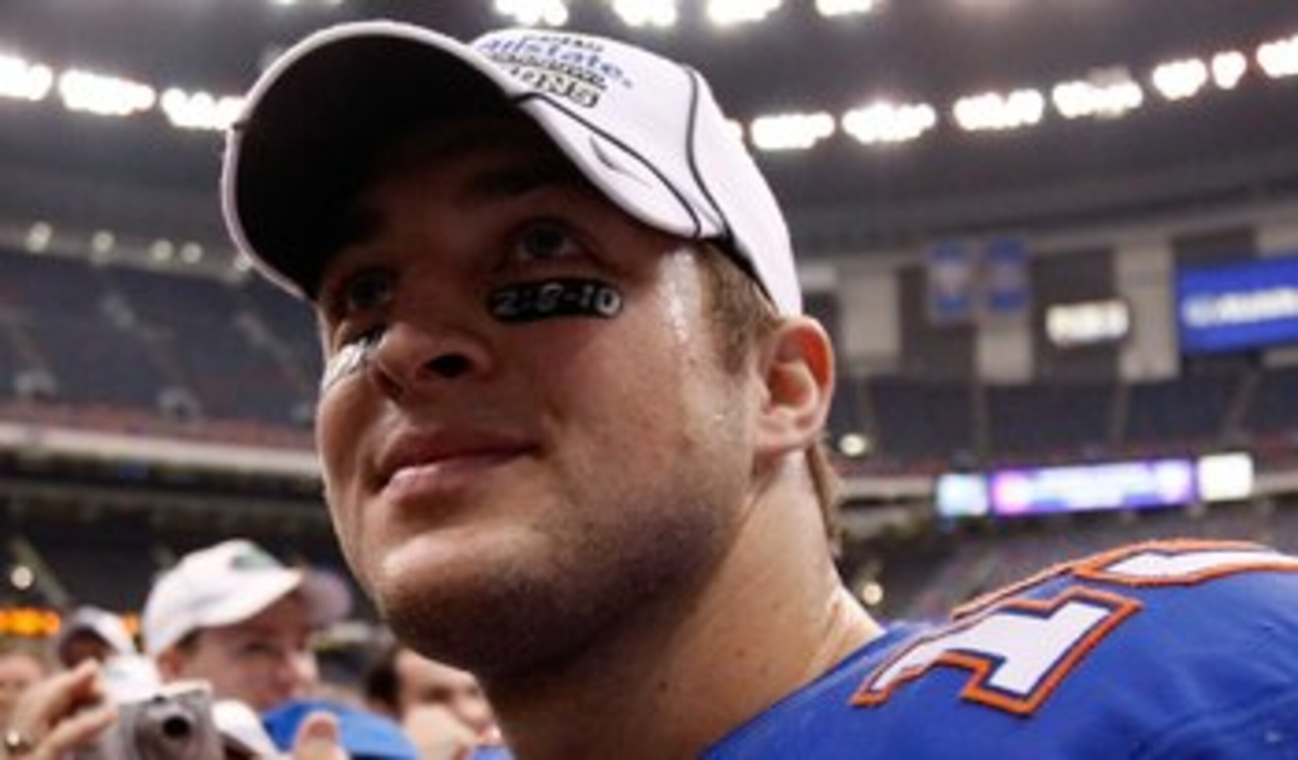 NEW ORLEANS - JANUARY 01: Quarterback Tim Tebow #15 of the Florida Gators celebrates after defeating the Cincinnati Bearcats 24-51 during the Allstate Sugar Bowl at the Louisana Superdome on January 1, 2010 in New Orleans, Louisiana. (Photo by Kevin C. NEW ORLEANS - JANUARY 01: Quarterback Tim Tebow #15 of the Florida Gators celebrates after defeating the Cincinnati Bearcats 24-51 during the Allstate Sugar Bowl at the Louisana Superdome on January 1, 2010 in New Orleans, Louisiana. (Photo by Kevin C.