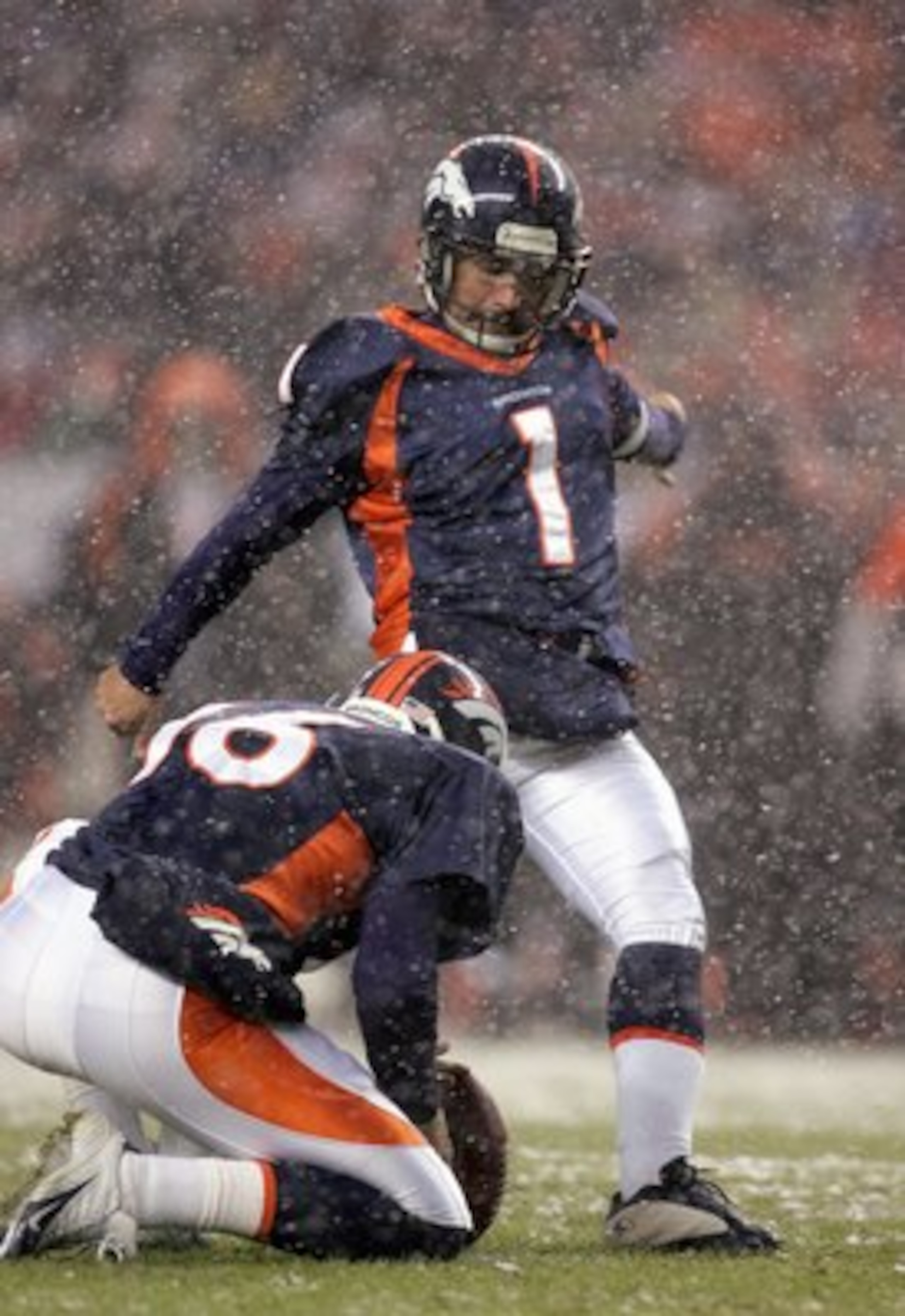 DENVER - DECEMBER 24: Jason Elam #1 of the Denver Broncos kicks a field goal during the game against the Cincinnati Bengals, as the Broncos defeated the Bengals 24-23 on December 24, 2006 at Invesco Field at Mile High in Denver, Colorado. (Photo by Doug DENVER - DECEMBER 24: Jason Elam #1 of the Denver Broncos kicks a field goal during the game against the Cincinnati Bengals, as the Broncos defeated the Bengals 24-23 on December 24, 2006 at Invesco Field at Mile High in Denver, Colorado. (Photo by Doug