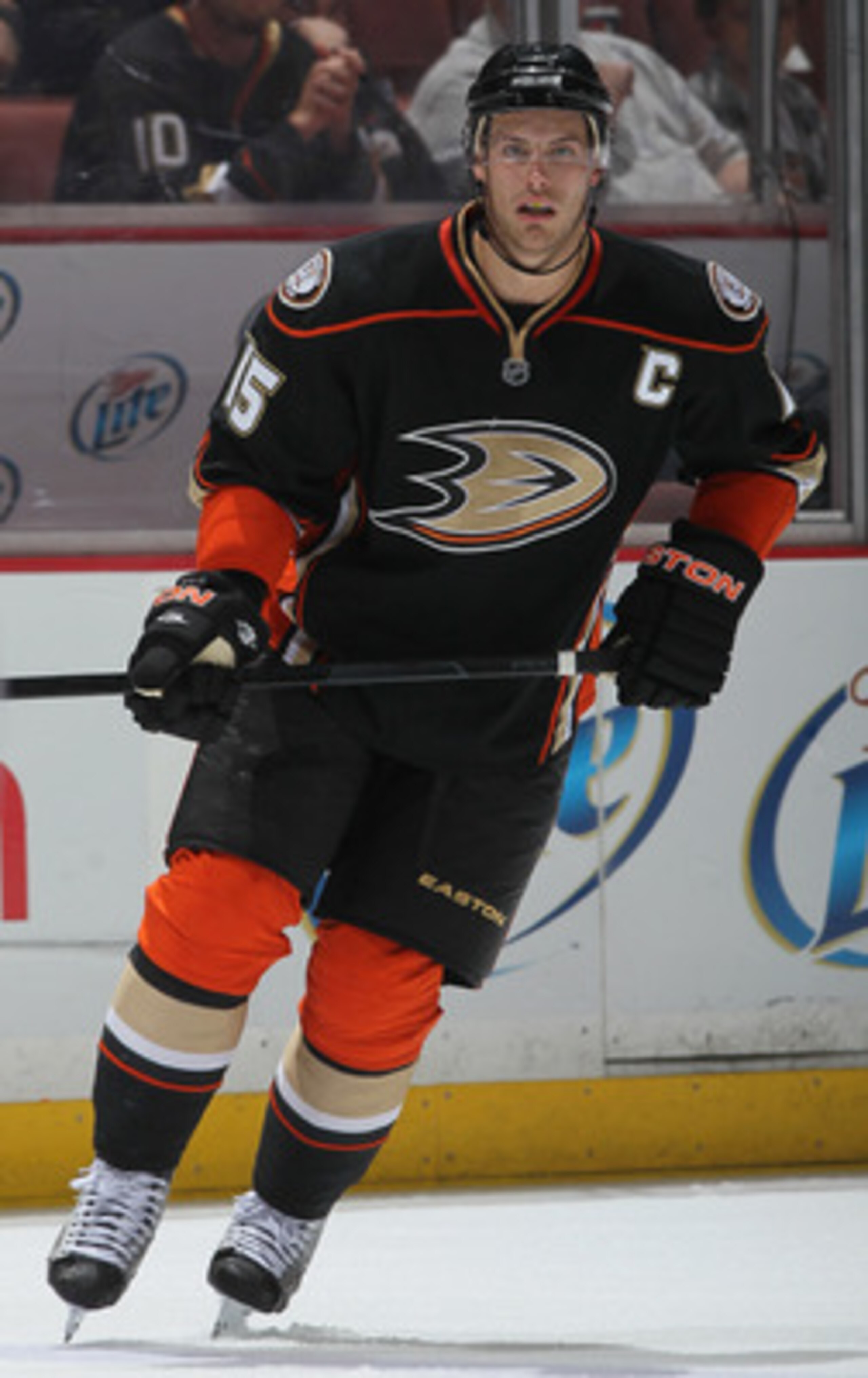 ANAHEIM, CA - APRIL 15:  Ryan Getzlaf #15 of the Anaheim Ducks skates against the Nashville Predators in Game Two of the Western Conference Quarterfinals during the 2011 NHL Stanley Cup Playoffs at Honda Center on April 15, 2011 in Anaheim, California.  (