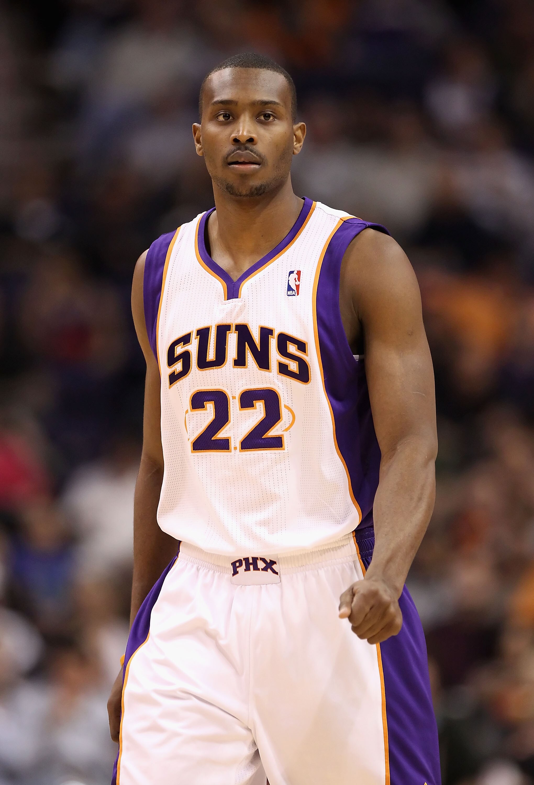 PHOENIX, AZ - JANUARY 30: Zabian Dowdell #22 of the Phoenix Suns during the NBA game against the New Orleans Hornets at US Airways Center on January 30, 2011 in Phoenix, Arizona. The Suns defeated the Hornets 104-102. NOTE TO USER: User expressly acknow PHOENIX, AZ - JANUARY 30: Zabian Dowdell #22 of the Phoenix Suns during the NBA game against the New Orleans Hornets at US Airways Center on January 30, 2011 in Phoenix, Arizona. The Suns defeated the Hornets 104-102. NOTE TO USER: User expressly acknow
