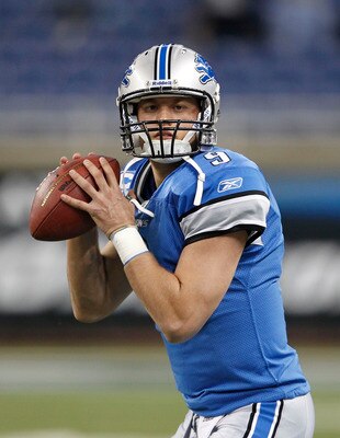 DETROIT - OCTOBER 31:  Matthew Stafford #9 of the Detroit Lions warms up prior to the start of the game against the Washington Redskins at Ford Field on October 31, 2010 in Detroit, Michigan.  (Photo by Leon Halip/Getty Images)