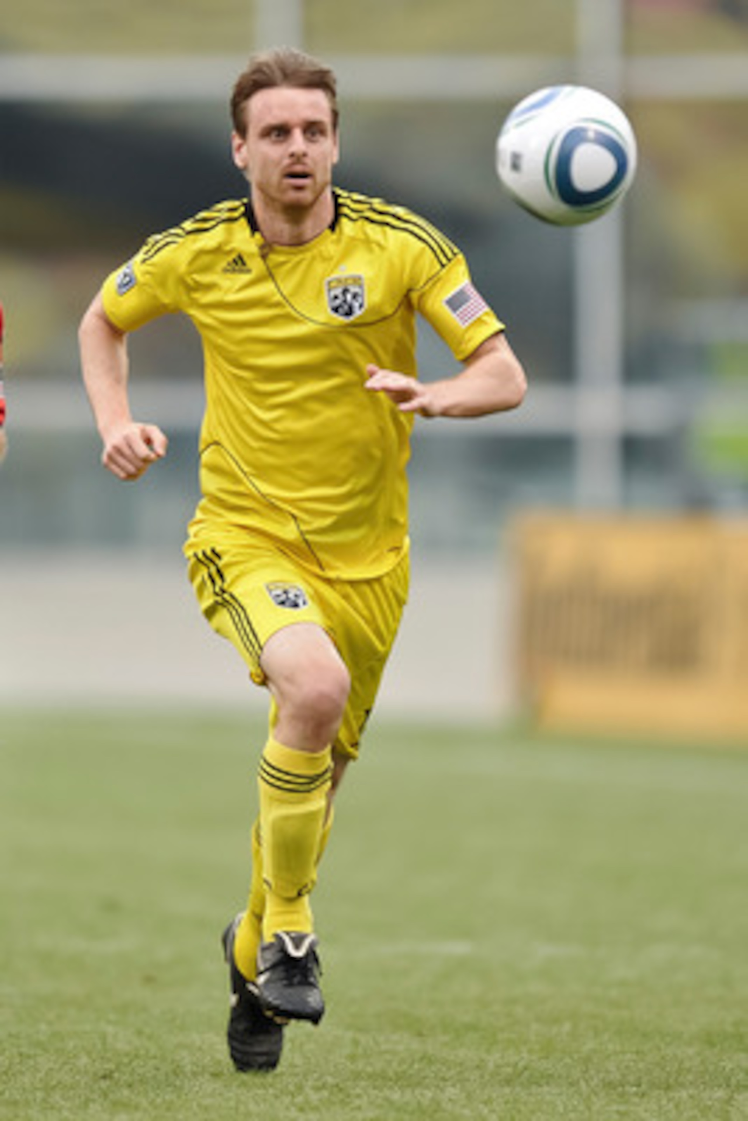 COLUMBUS, OH - MAY 28:  Eddie Gaven #12 of the Columbus Crew controls the ball against Chivas USA on May 28, 2011 at Crew Stadium in Columbus, Ohio.  (Photo by Jamie Sabau/Getty Images)