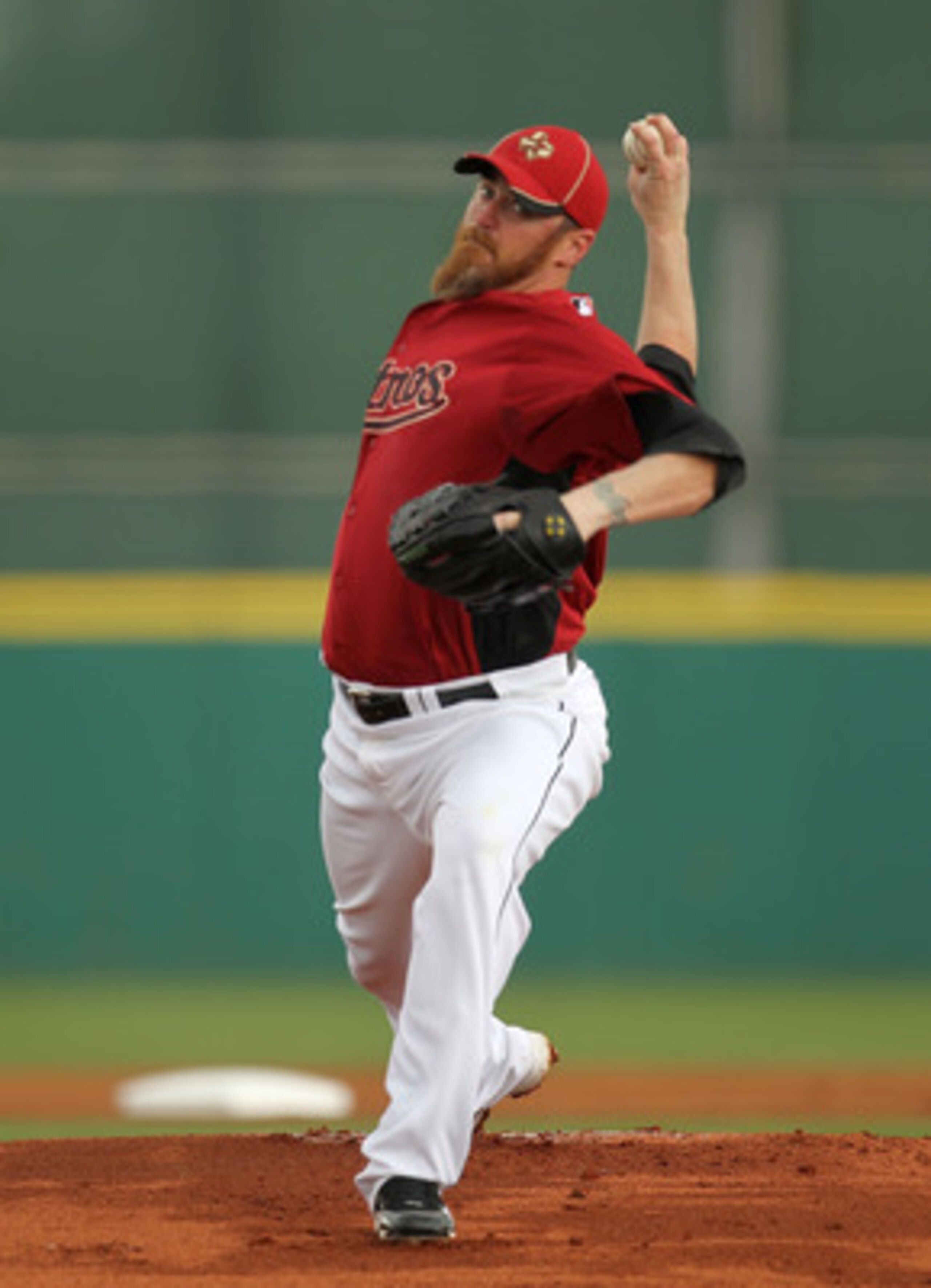 KISSIMMEE, FL - MARCH 01: Brett Meyers #39 of the Houston Astros pitches during a Spring Training game against the Atlanta Braves at Osceola County Stadium on March 1, 2011 in Kissimmee, Florida. (Photo by Mike Ehrmann/Getty Images) KISSIMMEE, FL - MARCH 01: Brett Meyers #39 of the Houston Astros pitches during a Spring Training game against the Atlanta Braves at Osceola County Stadium on March 1, 2011 in Kissimmee, Florida. (Photo by Mike Ehrmann/Getty Images)