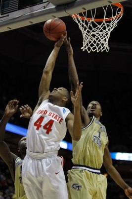 MILWAUKEE - MARCH 21:  William Buford #44 of the Ohio State Buckeyes goes up for a rebound against Iman Shumpert #1 of the Georgia Tech Yellow Jackets during the second round of the 2010 NCAA men's basketball tournament at the Bradley Center on March 21,