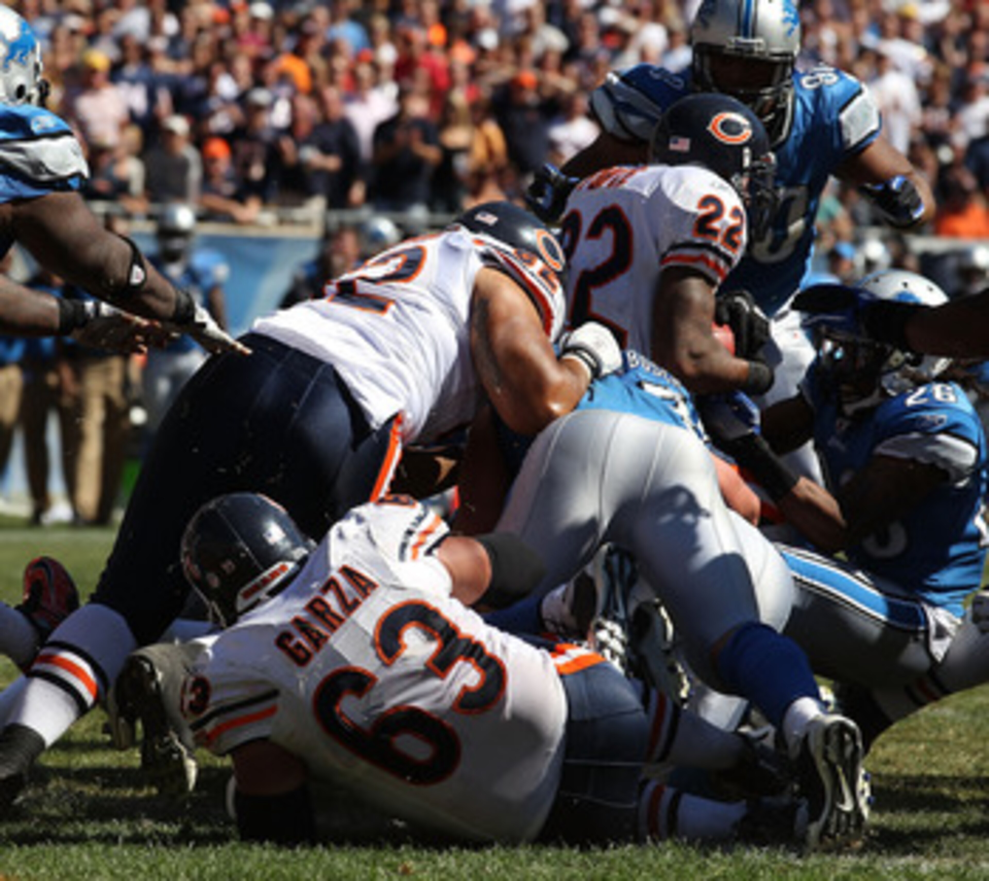 CHICAGO - SEPTEMBER 12: Matt Forte #22 of the Chicago Bears is stopped short of the goal line on a 4th down play against the Detroit Lions during the NFL season opening game at Soldier Field on September 12, 2010 in Chicago, Illinois. The Bears defeated t