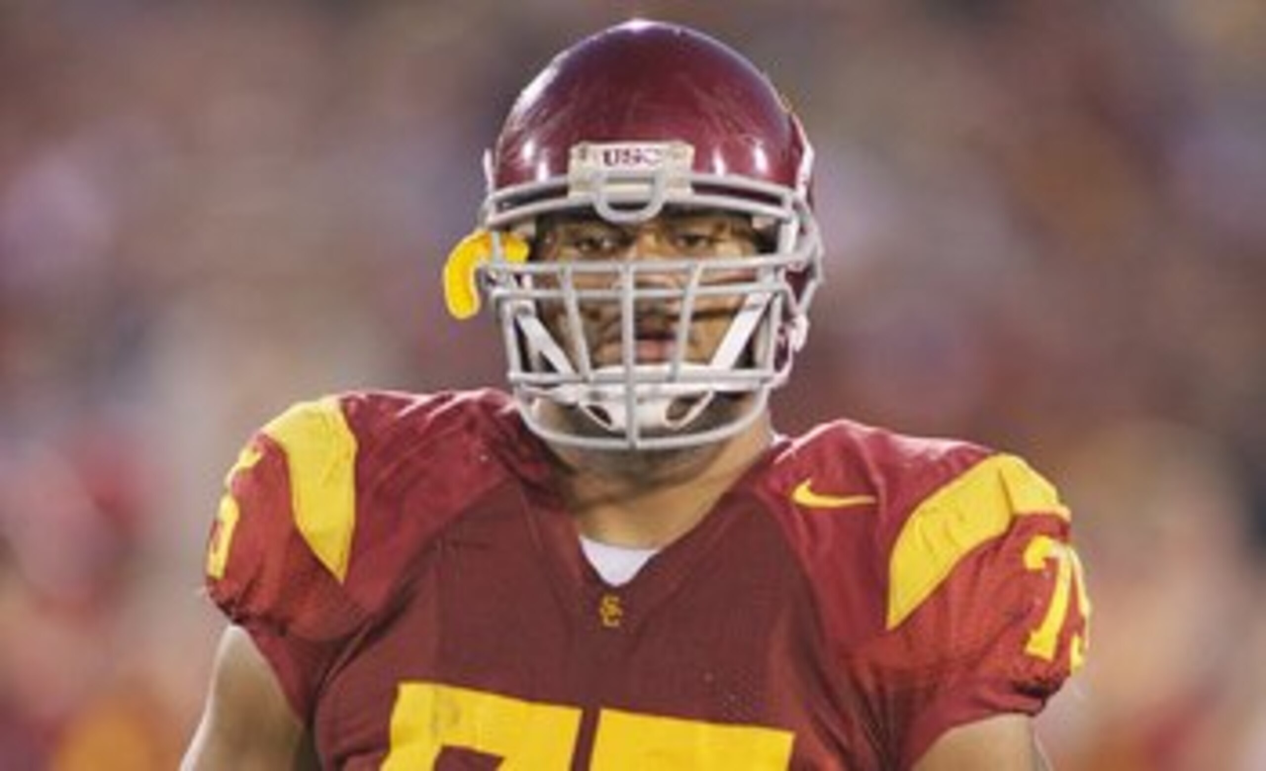 LOS ANGELES - NOVEMBER 29:  Matt Kalil #75 of the USC Trojans looks on against the Notre Dame Fighting Irish on November 29, 2008 at the Los Angeles Memorial Coliseum in Los Angeles, California.  USC won 38-3.  (Photo by Jeff Golden/Getty Images)