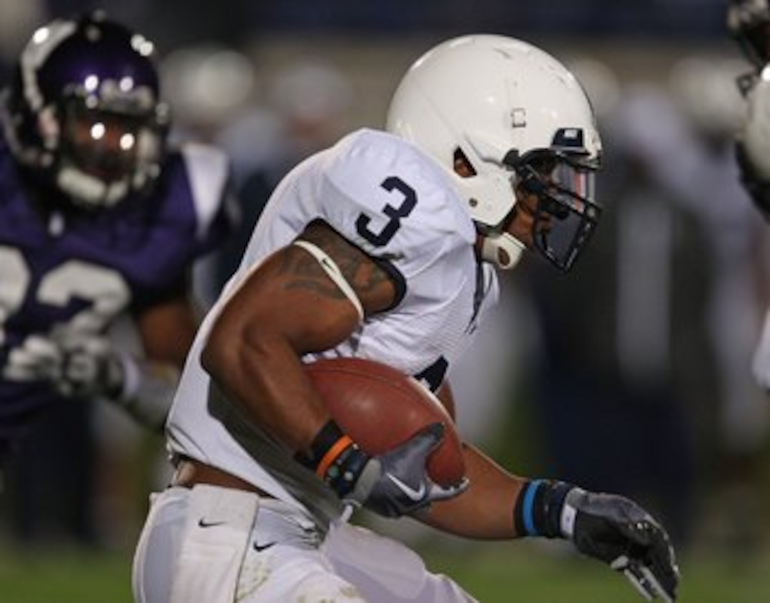 EVANSTON, IL - OCTOBER 31: Brandon Beachum #3 of the Penn State Nittany Lions runs against the Northwestern Wildcats at Ryan Field on October 31, 2009 in Evanston, Illinois. Penn State defeated Northwestern 34-13. (Photo by Jonathan Daniel/Getty Images) EVANSTON, IL - OCTOBER 31: Brandon Beachum #3 of the Penn State Nittany Lions runs against the Northwestern Wildcats at Ryan Field on October 31, 2009 in Evanston, Illinois. Penn State defeated Northwestern 34-13. (Photo by Jonathan Daniel/Getty Images)