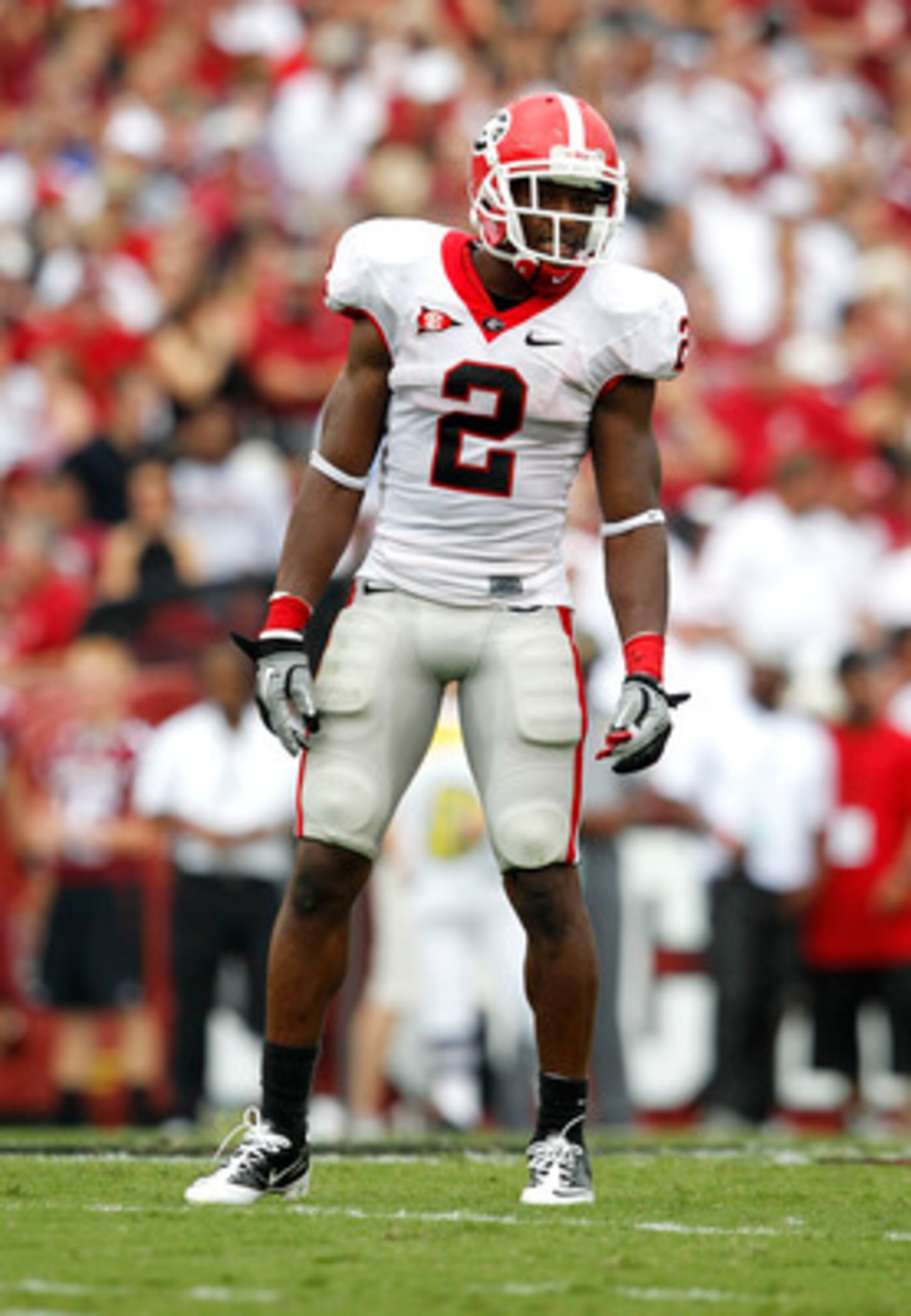 COLUMBIA, SC - SEPTEMBER 11:  Cornerback Brandon Boykin #2 of the Georgia Bulldogs checks for a sign from the sideline during the game against the South Carolina Gamecocks at Williams-Brice Stadium on September 11, 2010 in Columbia, South Carolina.  (Phot