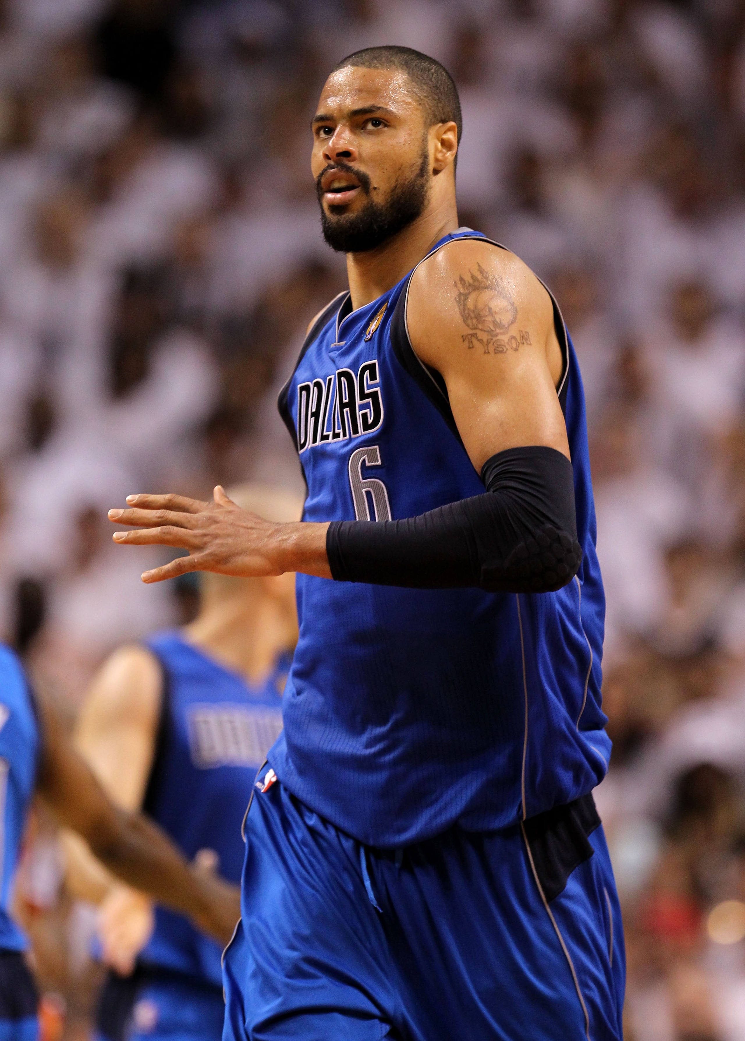 MIAMI, FL - JUNE 02:  Tyson Chandler #6 of the Dallas Mavericks reacts in the third quarter while taking on the Miami Heat in Game Two of the 2011 NBA Finals at American Airlines Arena on June 2, 2011 in Miami, Florida. NOTE TO USER: User expressly acknow