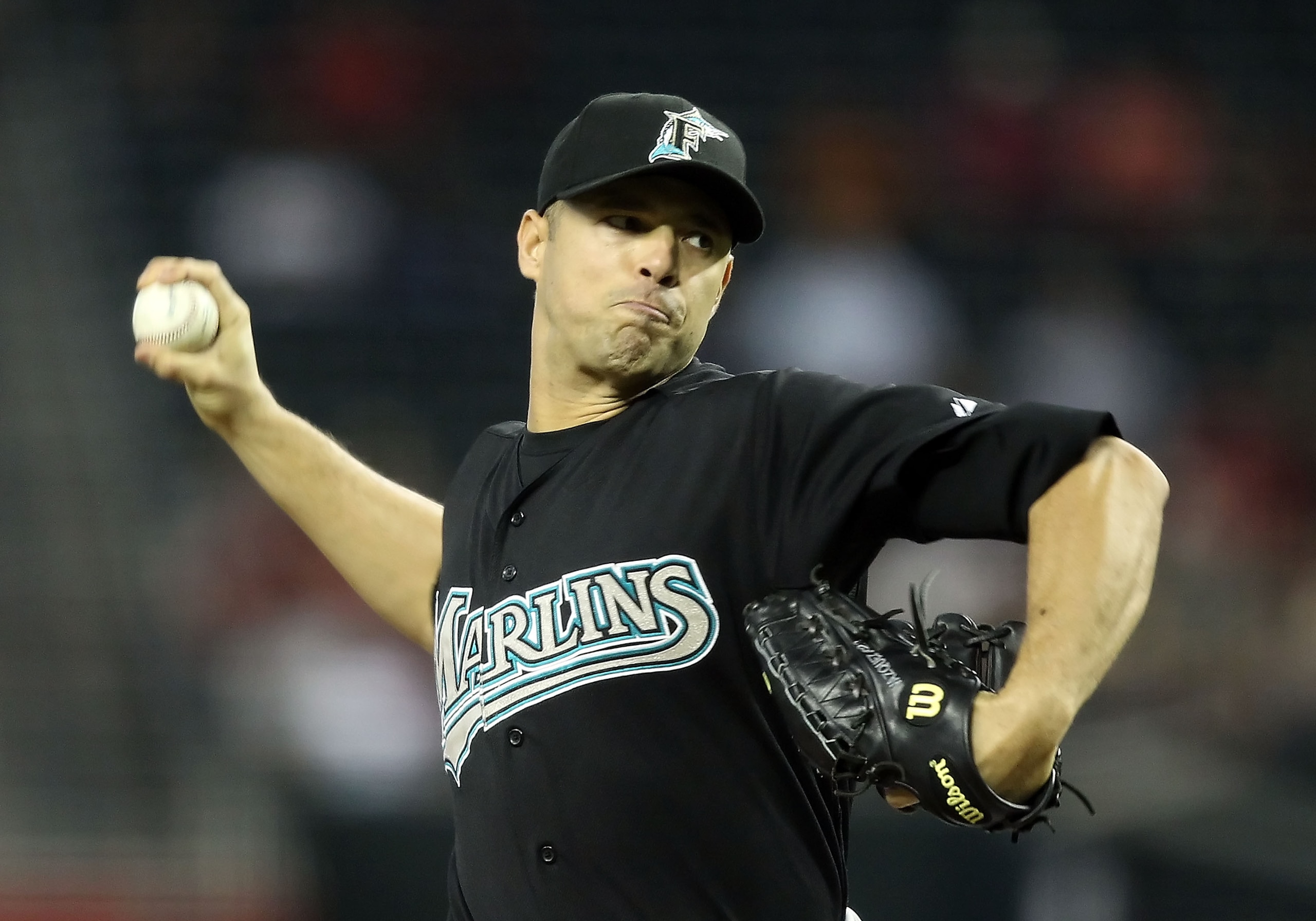 PHOENIX, AZ - JUNE 01:  Starting pitcher Javier Vazquez #23 of the Florida Marlins pitches against the Arizona Diamondbacks during the Major League Baseball game at Chase Field on June 1, 2011 in Phoenix, Arizona.  (Photo by Christian Petersen/Getty Image