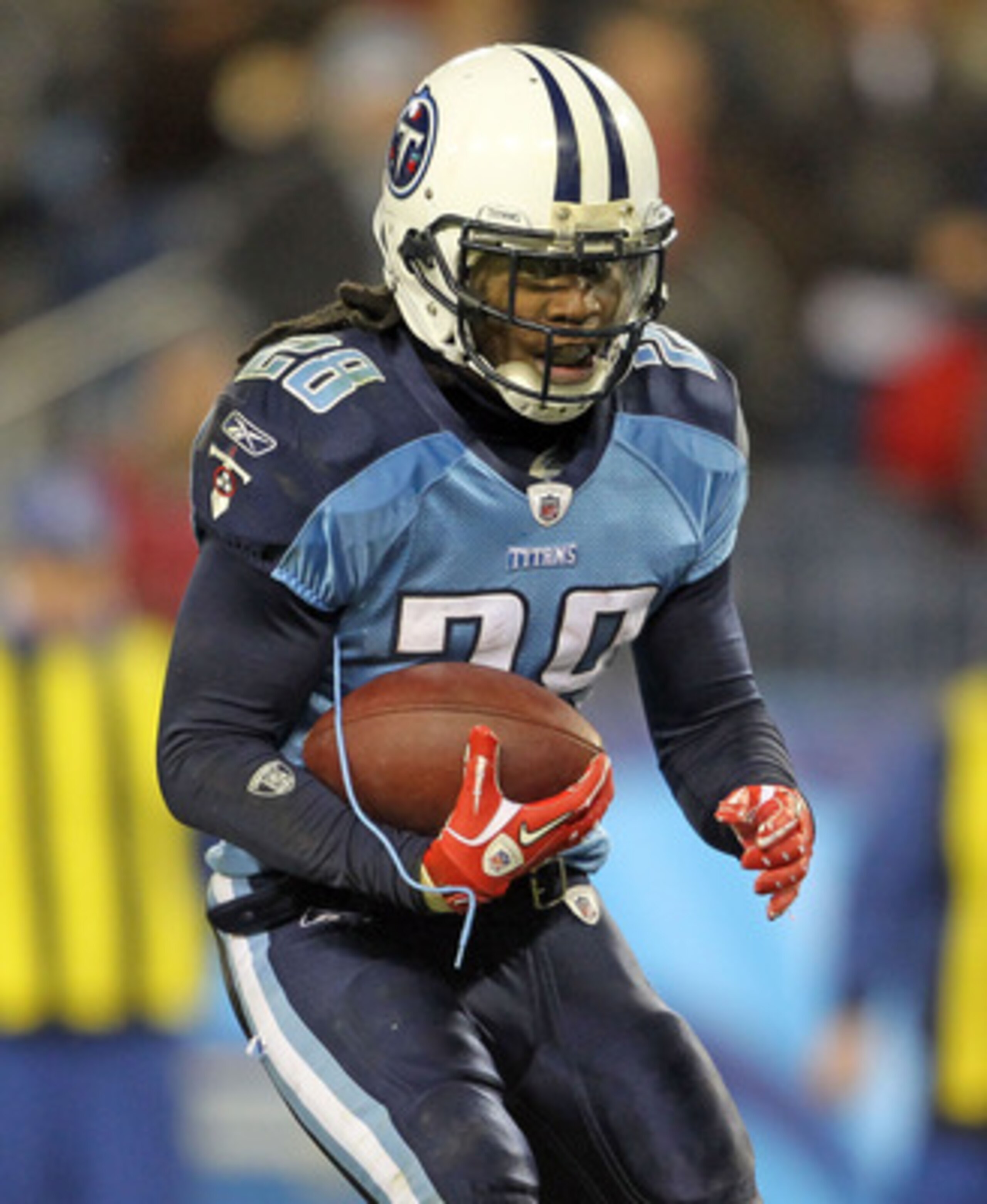 NASHVILLE, TN - DECEMBER 09:  Chris Johnson #28 of the Tennessee Titans runs with the ball against the Indianapolis Colts during the NFL game at LP Field on December 9, 2010 in Nashville, Tennessee.  (Photo by Andy Lyons/Getty Images)