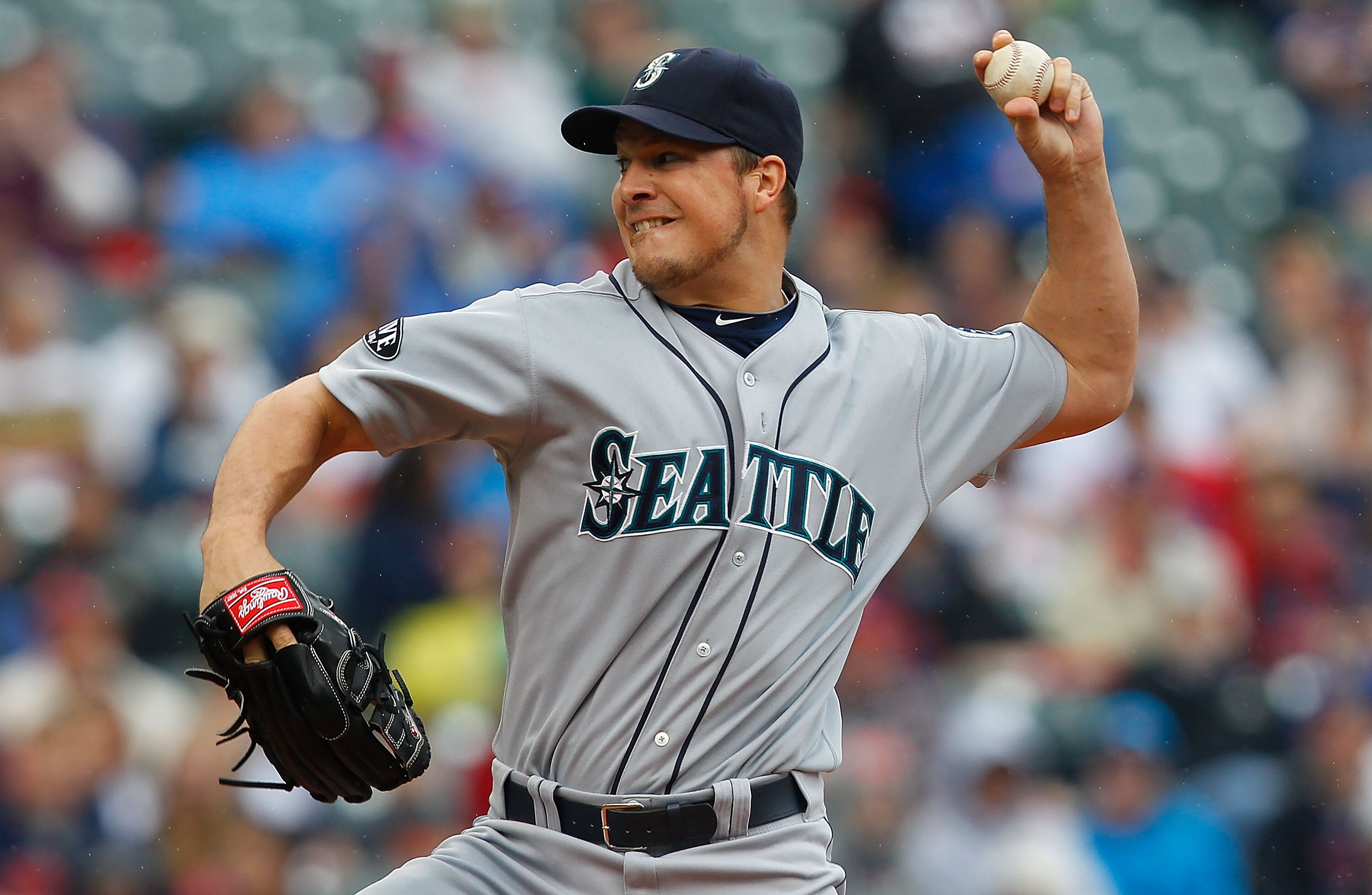 CLEVELAND - MAY 14: Erik Bedard #45 of the Seattle Mariners pitches against  the Cleveland Indians during the game on May 14, 2011 at Progressive Field in Cleveland, Ohio.  (Photo by Jared Wickerham/Getty Images)