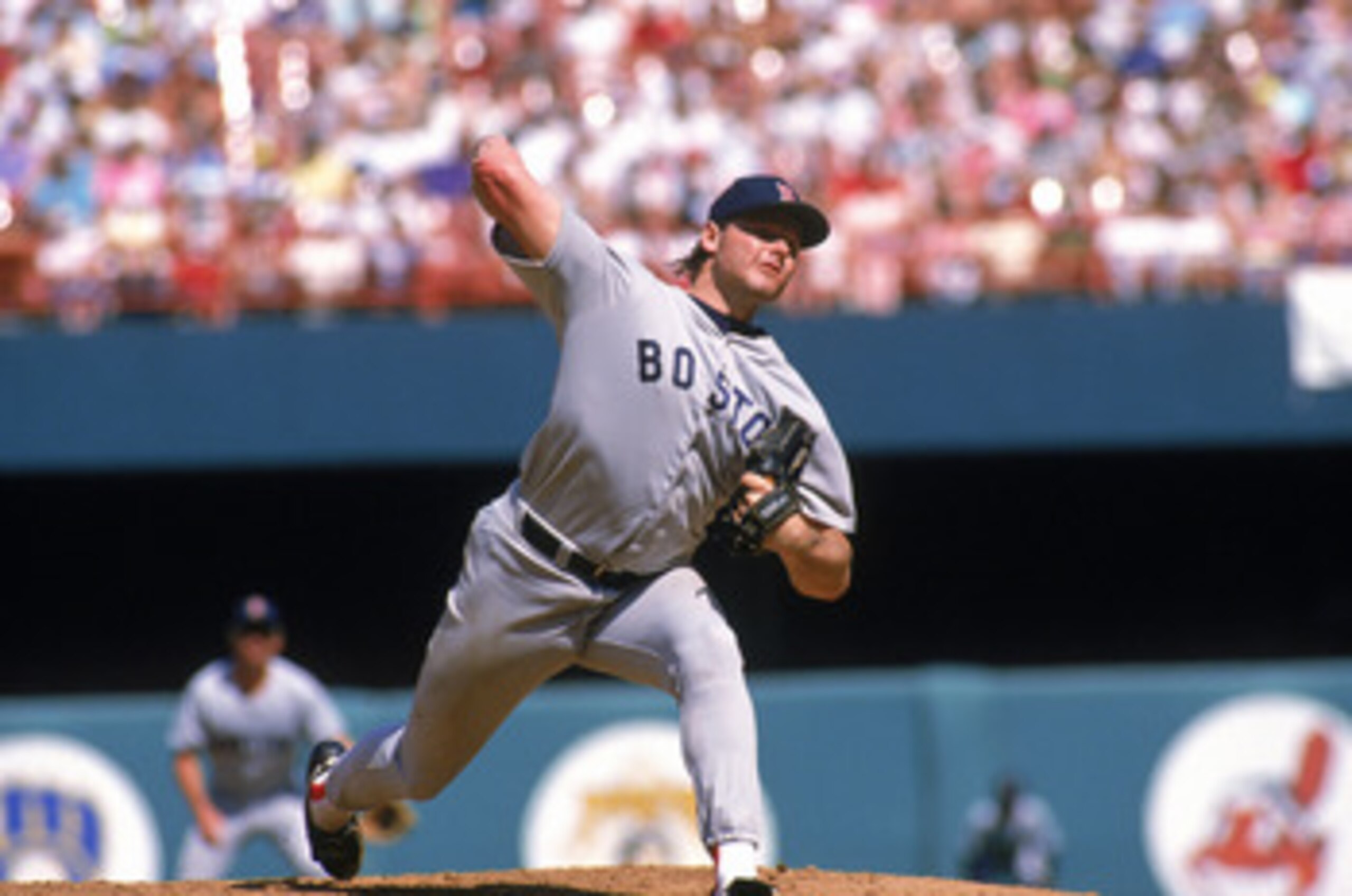 ANAHEIM, CA - 1989:  Roger Clemens #21 of the Boston Red Sox pitches against the California Angels during a game in the 1989 MLB Season at Anaheim Stadium in Anaheim, California. (Photo by Scott Halleran/Getty Images)