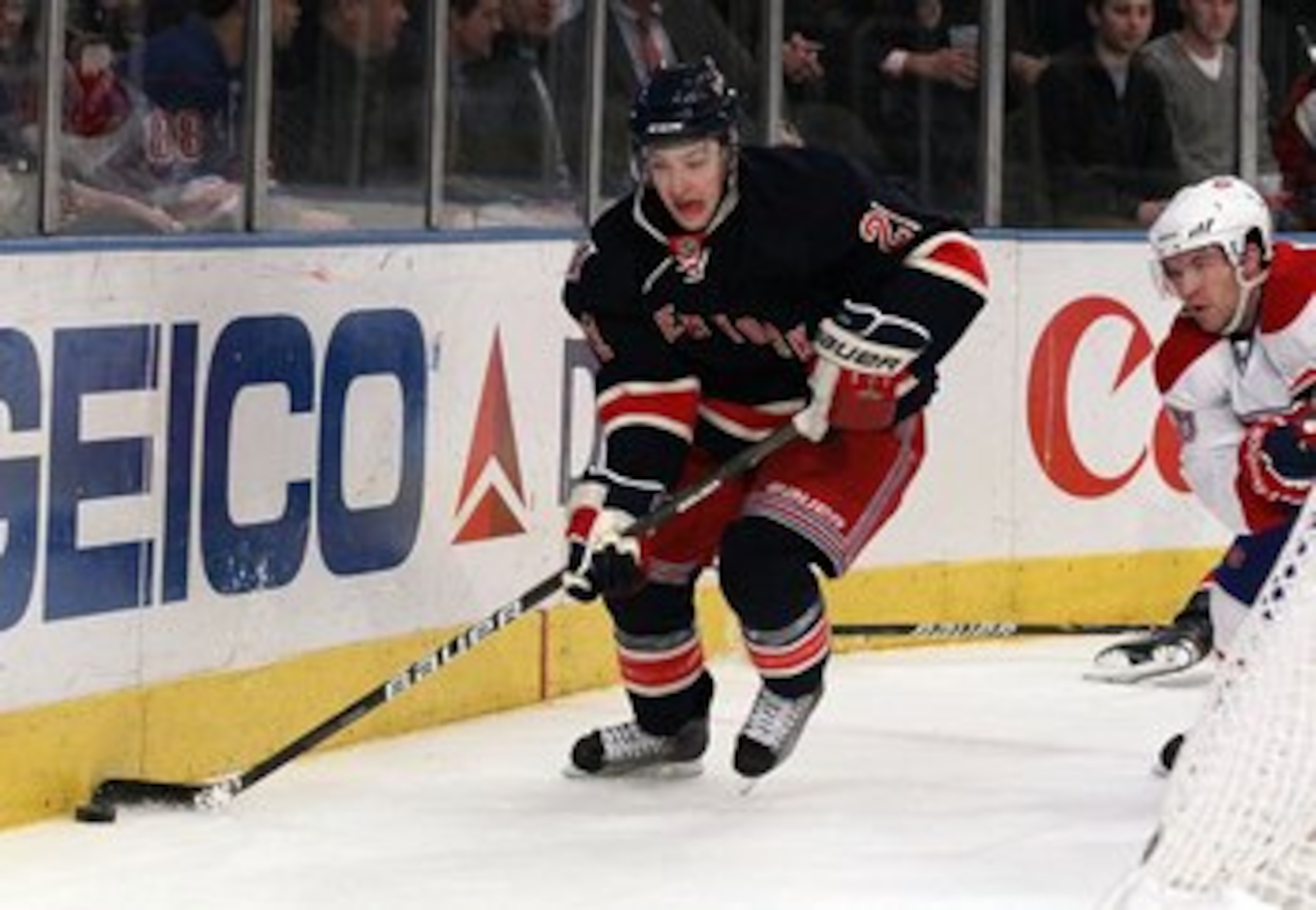 NEW YORK, NY - JANUARY 11:  Derek Stepan #21 of the New York Rangers skates against the Montreal Canadiens on January 11, 2011 at Madison Square Garden in New York City. Montreal defeated the Rangers 2-1.  (Photo by Jim McIsaac/Getty Images)