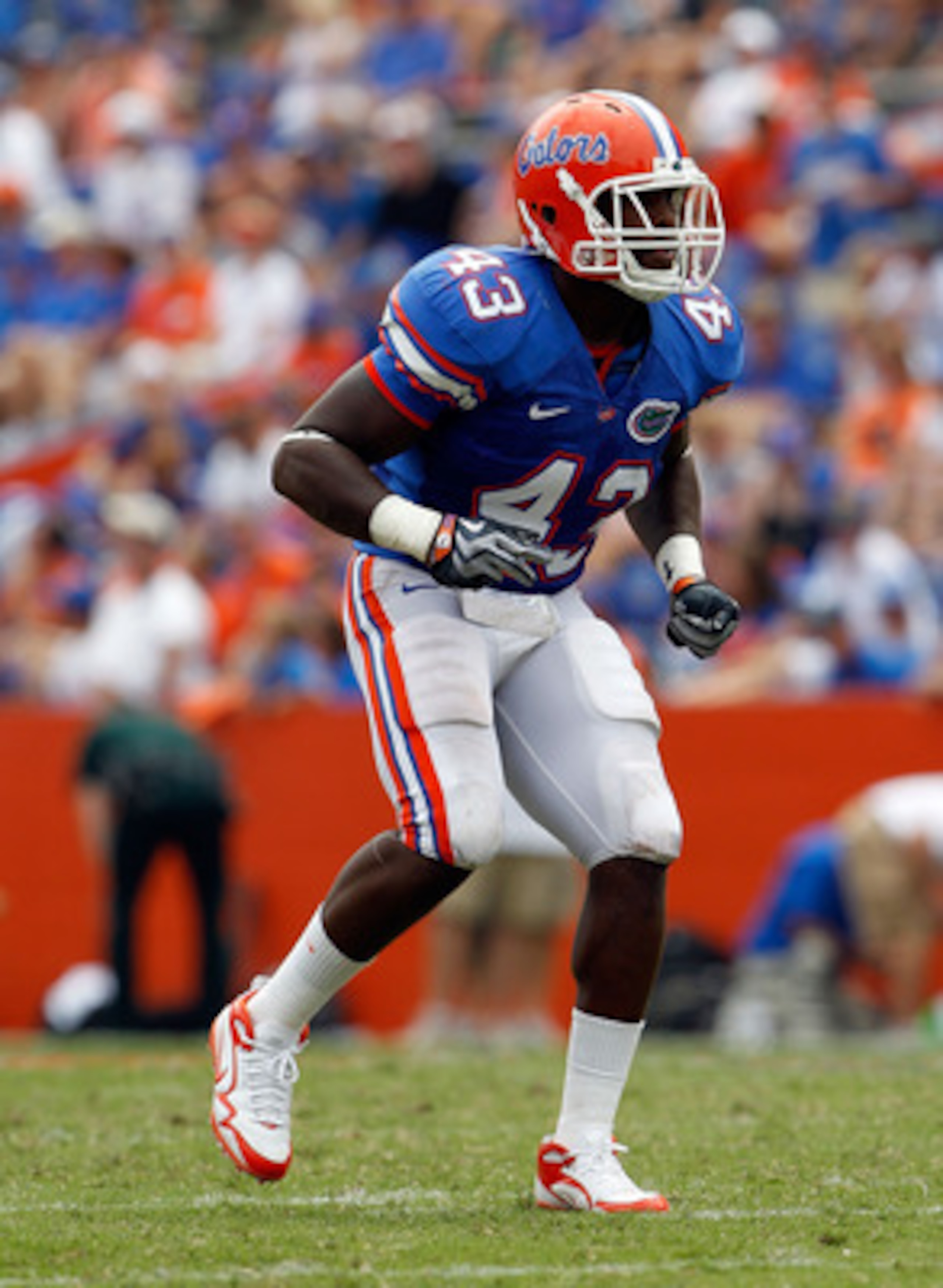 GAINESVILLE, FL - SEPTEMBER 04:  Jelani Jenkins #43 of the Florida Gators plays defense against the Miami University RedHawks at Ben Hill Griffin Stadium on September 4, 2010 in Gainesville, Florida.  (Photo by Sam Greenwood/Getty Images)