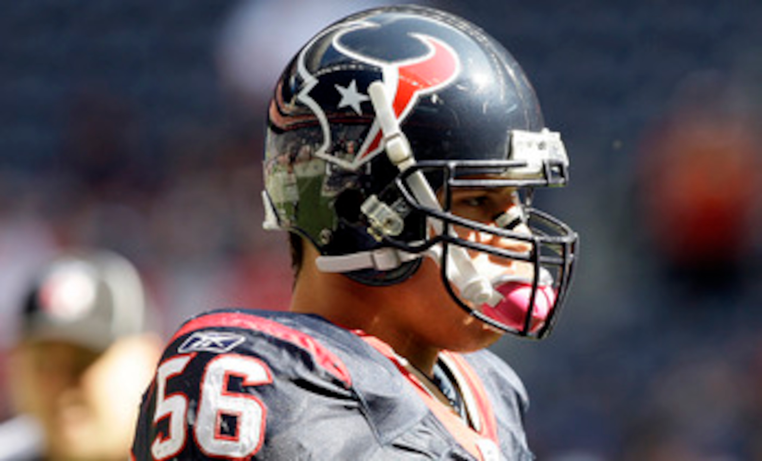 HOUSTON - OCTOBER 17:  Linebacker Brian Cushing #56 of the Houston Texans during warm ups before a football game against the Kansas City Chiefs at Reliant Stadium on October 17, 2010 in Houston, Texas.  (Photo by Bob Levey/Getty Images)