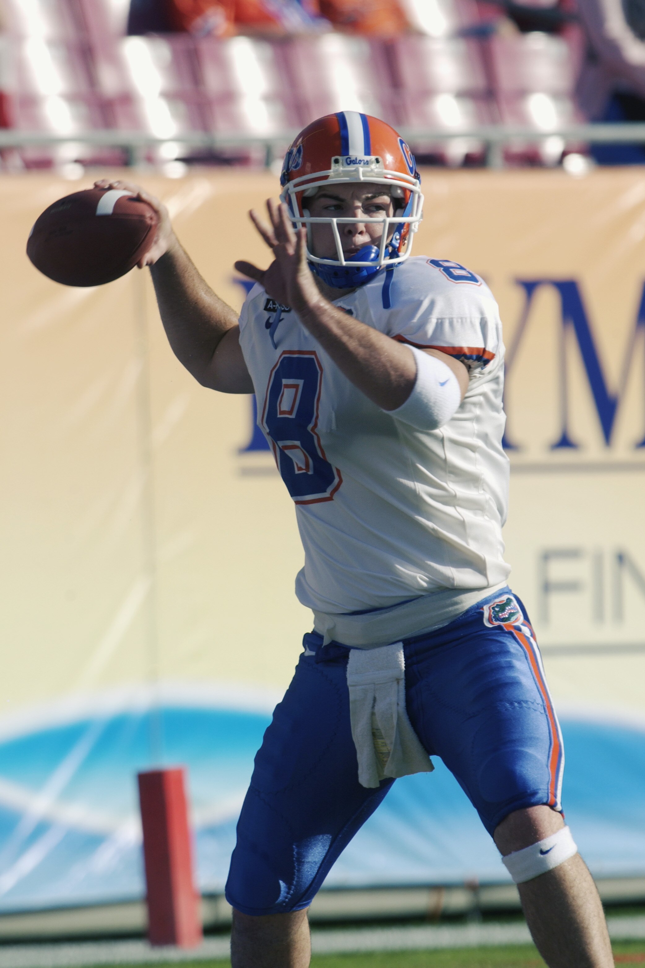 TAMPA, FL - JANUARY 1:  Quarterback Rex Grossman #8 of the Florida Gators throws a pass against the Michigan Wolverines during the Outback Bowl at Raymond James Stadium on January 1, 2003 in Tampa, Florida.  The Wolverines defeated the Gators 38-30.  (Pho