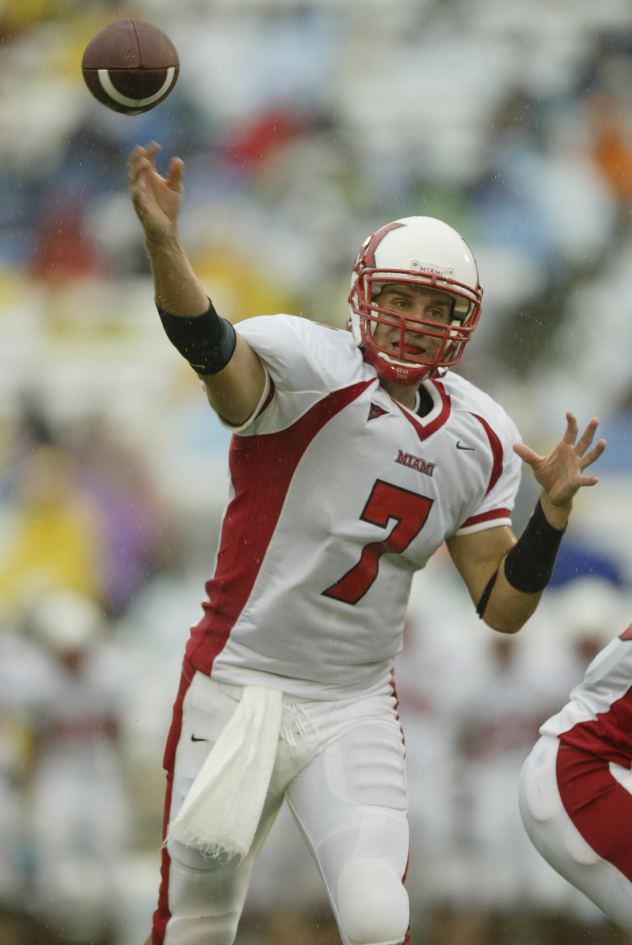 CHAPEL HILL, NC - AUGUST 31:  Ben Roethlisberger of the Miami of Ohio Redhawks throws the ball during their game with the North Carolina Tar Heels at Kenan Stadium in Chapel Hill, North Carolina on August 31, 2002.  (Photo by Craig Jones/Getty Images)