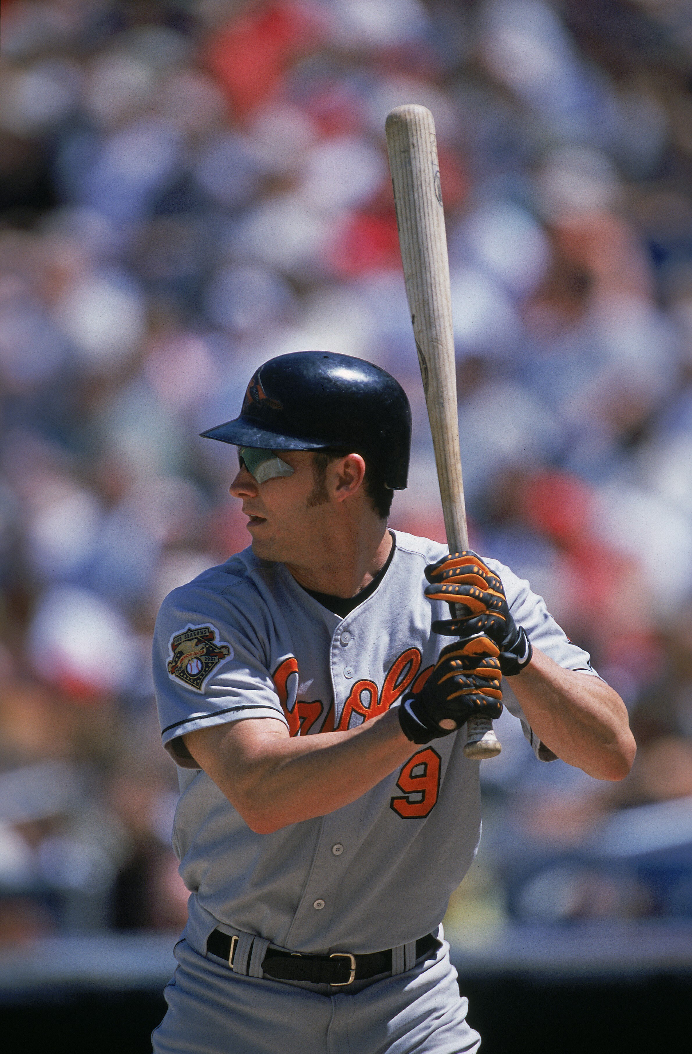 17 Jun 2001:  Brady Anderson #9 of the Baltomore Orioles at bat during the game against the Philadelphia Phillies at Veterans Stadium in Philadelphia, Pennsylvania. The Orioles defeated the Phillies 10-7.Mandatory Credit: Doug Pensinger  /Allsport