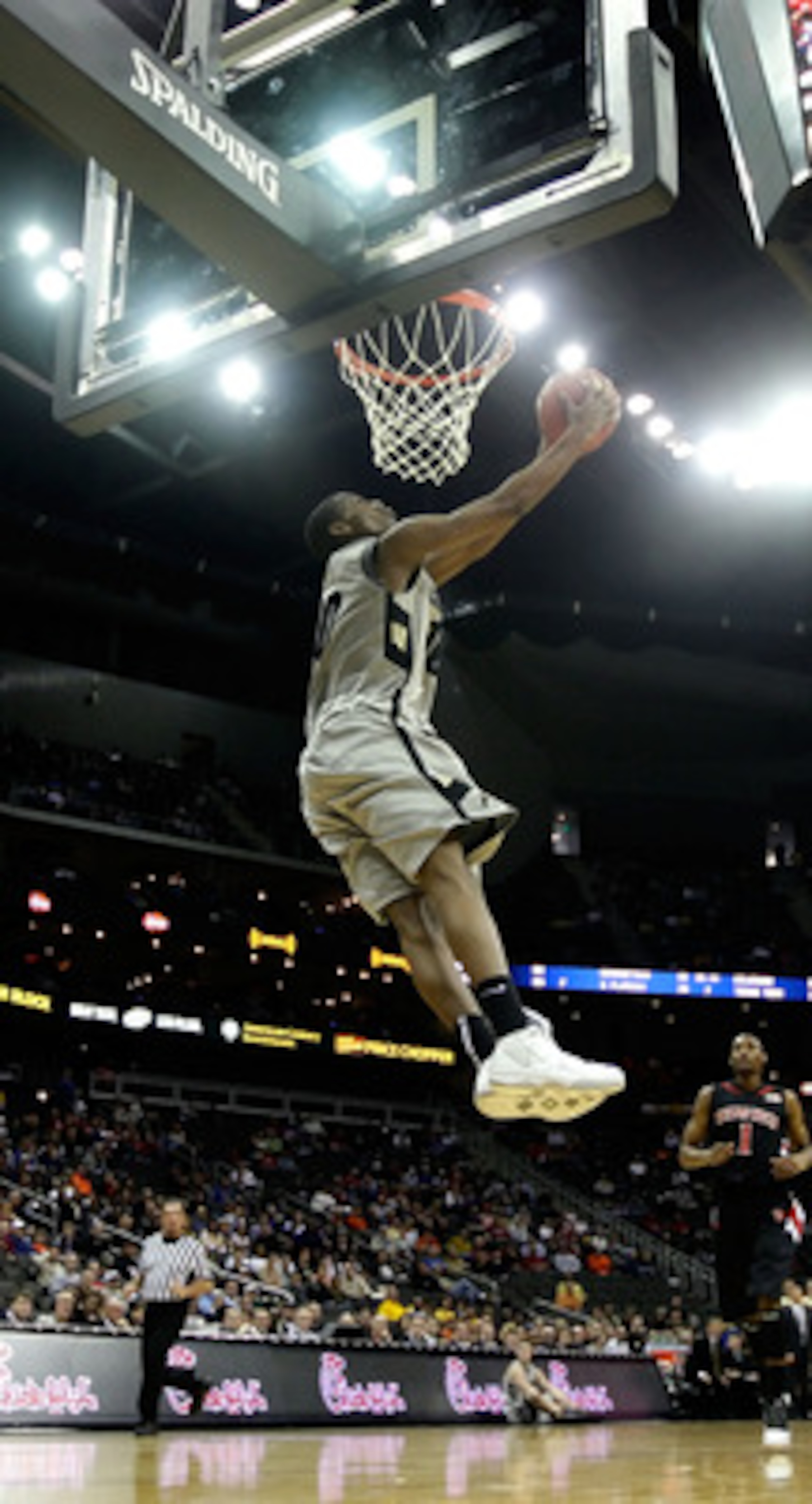 KANSAS CITY, MO - MARCH 10:  Alec Burks #10 of the Colorado Buffaloes dunks the ball in the first half against the Texas Tech Red Raiders during the first round game of the 2010 Phillips 66 Big 12 Men's Basketball Tournament at the Sprint Center on March
