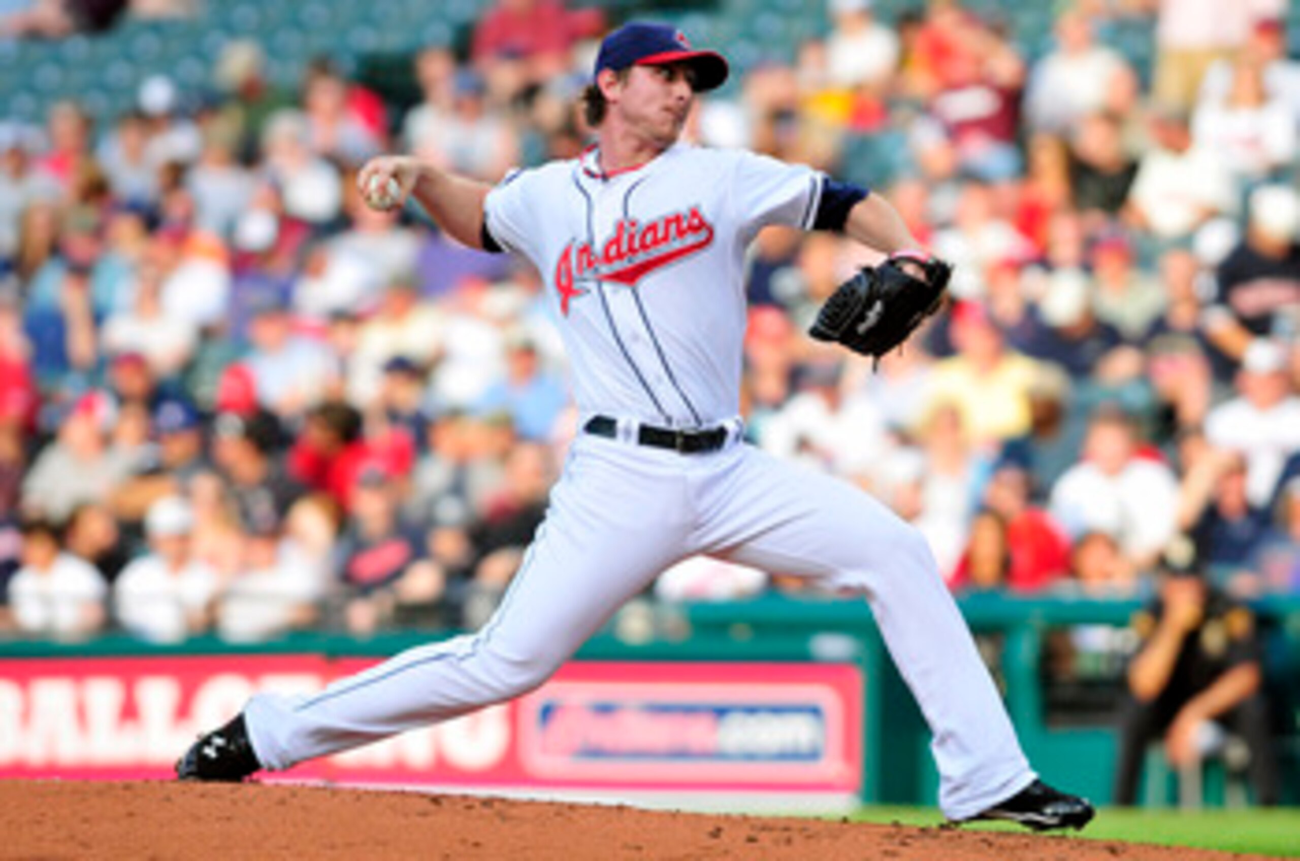 CLEVELAND, OH - JUNE 6: Josh Tomlin #43 of the Cleveland Indians pitches during the second inning against the Minnesota Twins at Progressive Field on June 6, 2011 in Cleveland, Ohio. (Photo by Jason Miller/Getty Images)