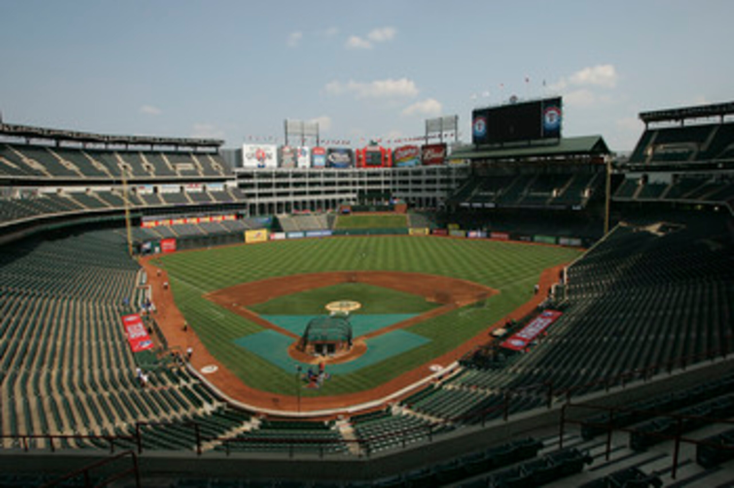 ARLINGTON, TX - JUNE 07: A general view of Rangers Ballpark before the game between the Detroit Tigers and the Texas Rangers on June 7, 2011 in Arlington, Texas.  (Photo by Rick Yeatts/Getty Images)