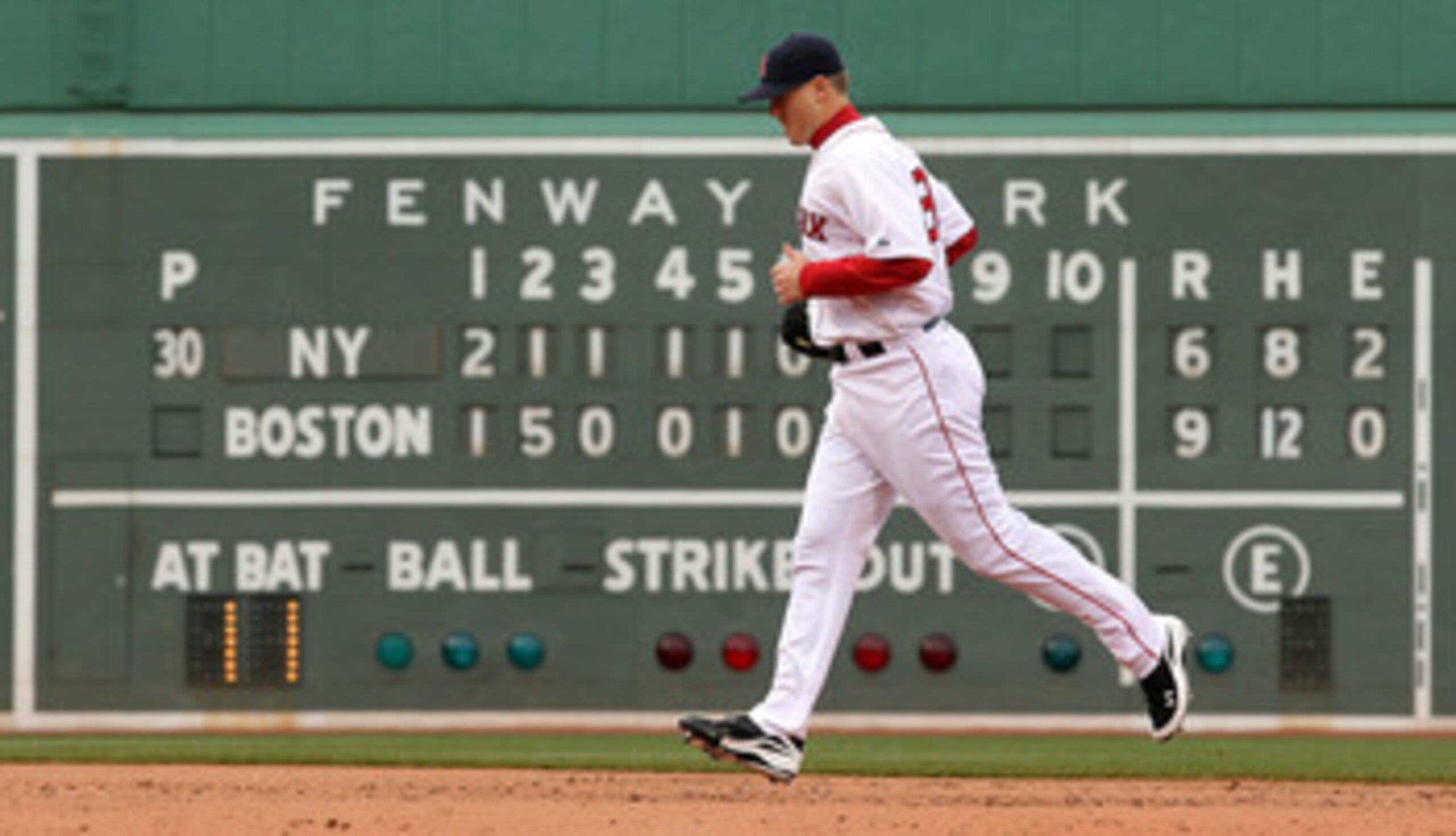 BOSTON, MA - APRIL 8:  Jonathan Papelbon #58 of the Boston Red Sox enters the game in the ninth inning against the New York Yankees on Opening Day at Fenway Park on April 8, 2011 in Boston, Massachusetts. The Red Sox won 9-6.  (Photo by Jim Rogash/Getty I