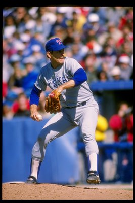 1991:  Pitcher Nolan Ryan of the Texas Rangers winds up for the pitch. Mandatory Credit: Rick Stewart  /Allsport